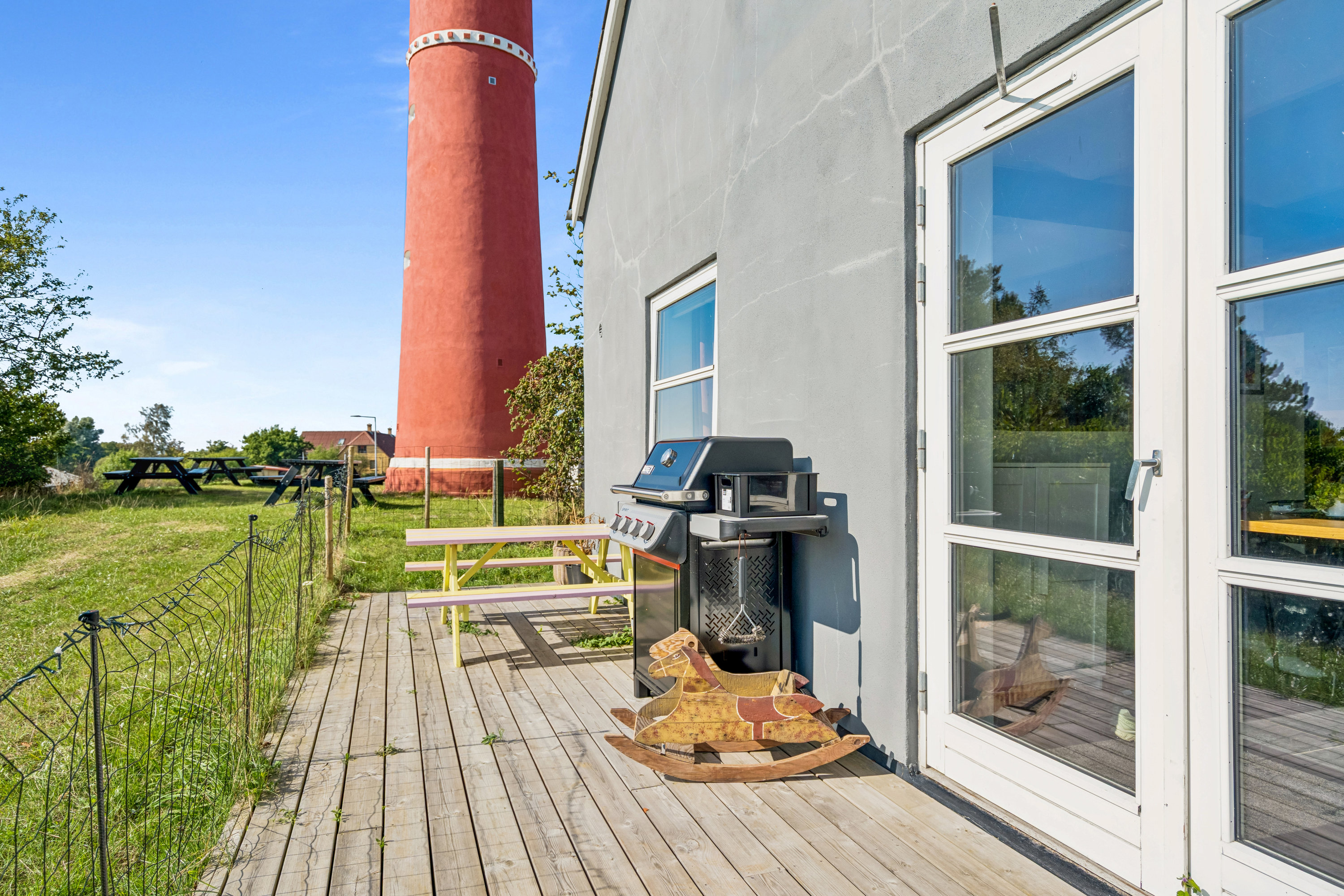 Fremhævet altan billede i fuldskærmstilstand. Billede af Kokvadvejen 4, Byrum By, 9940 Læsø