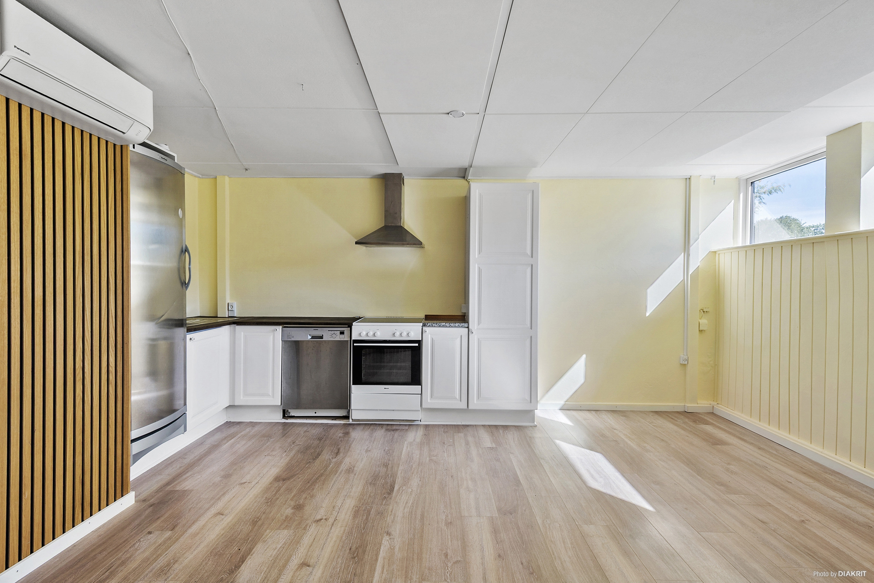 Fremhævet køkken billede i fuldskærmstilstand. Billede af Ølsemagle Kirkevej 75, 4600 Køge