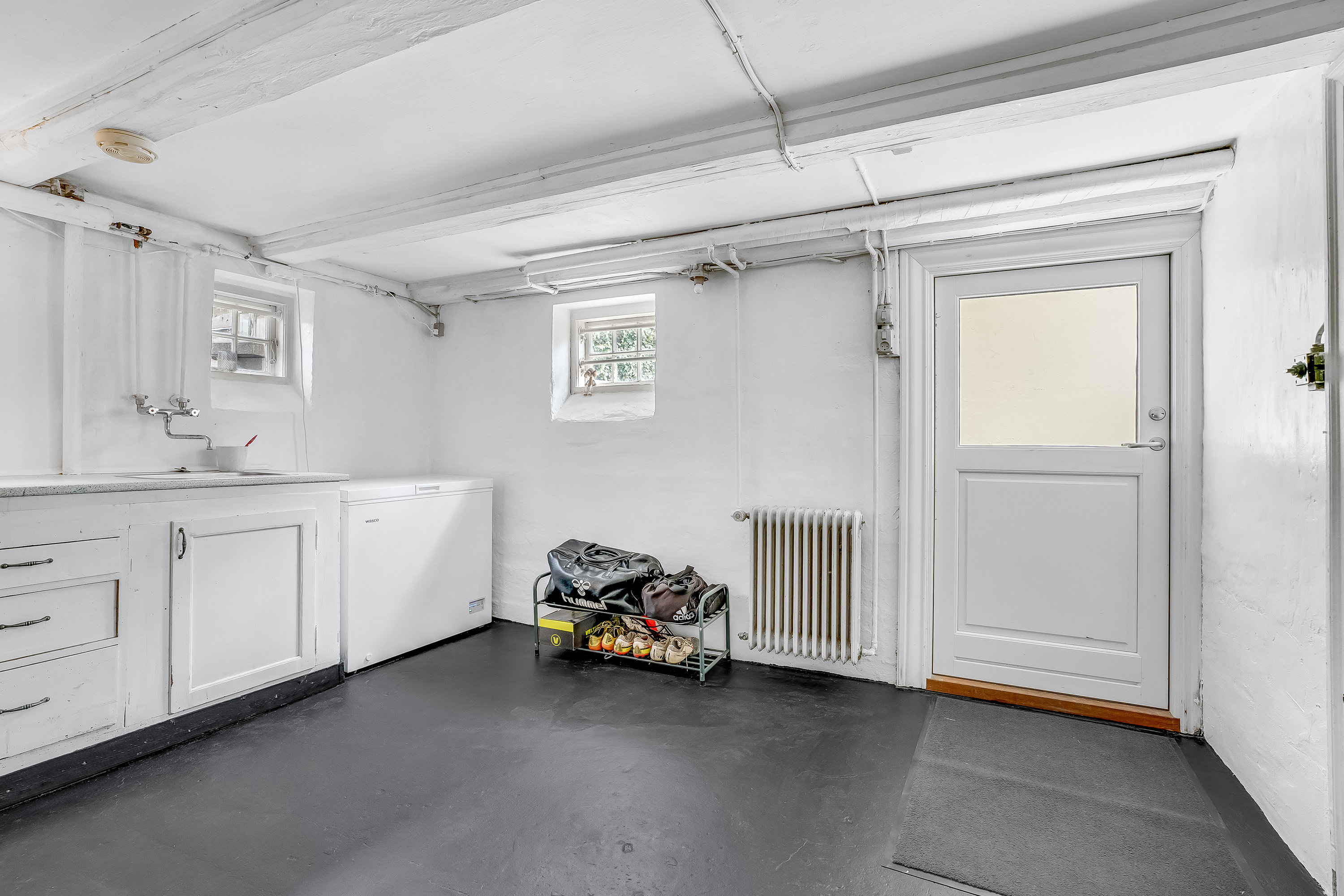 Fremhævet disponibelt rum billede i fuldskærmstilstand. Billede af Svingelsvej 34, 4900 Nakskov