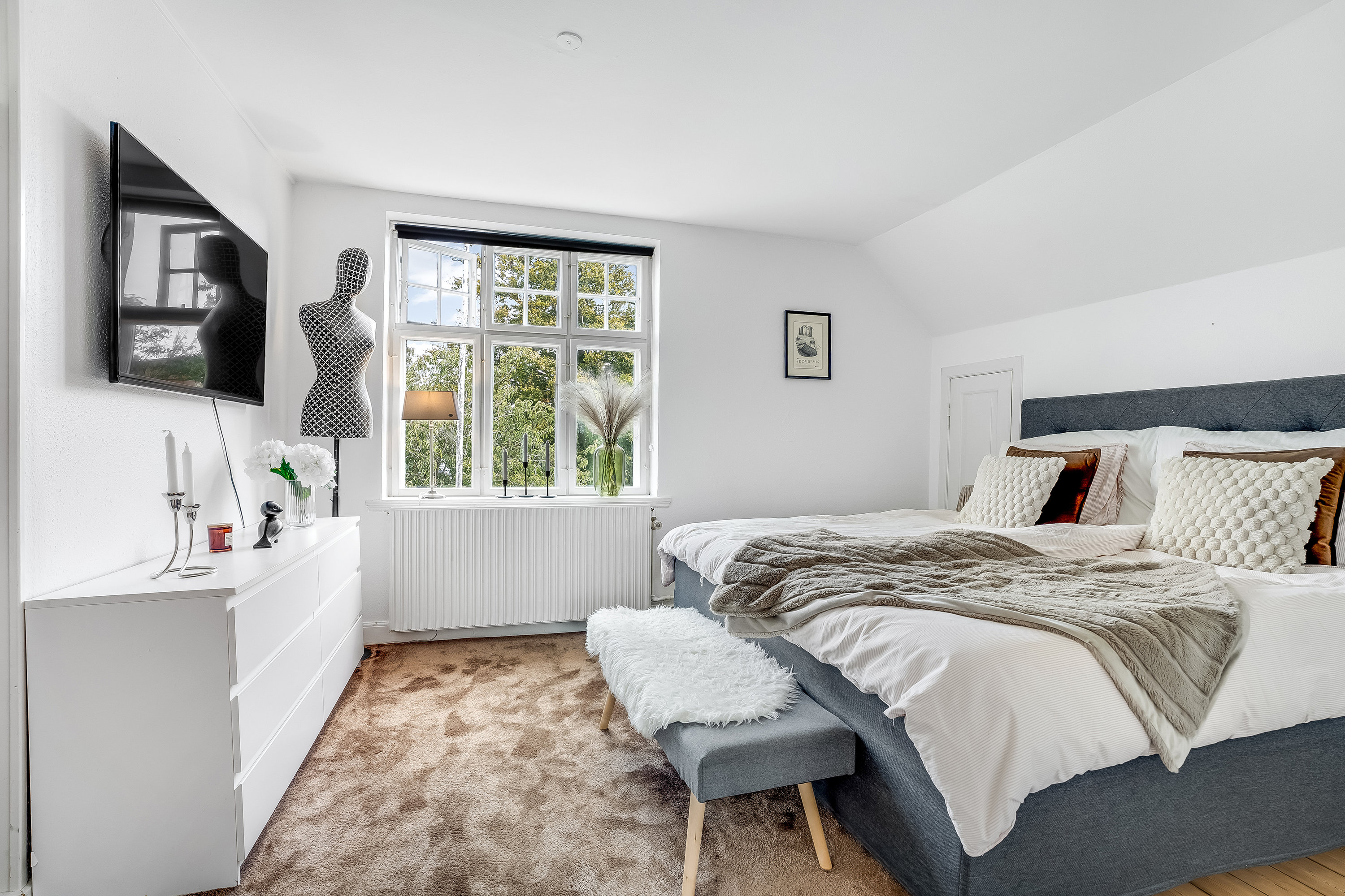 Fremhævet soveværelse billede i fuldskærmstilstand. Billede af Svingelsvej 34, 4900 Nakskov