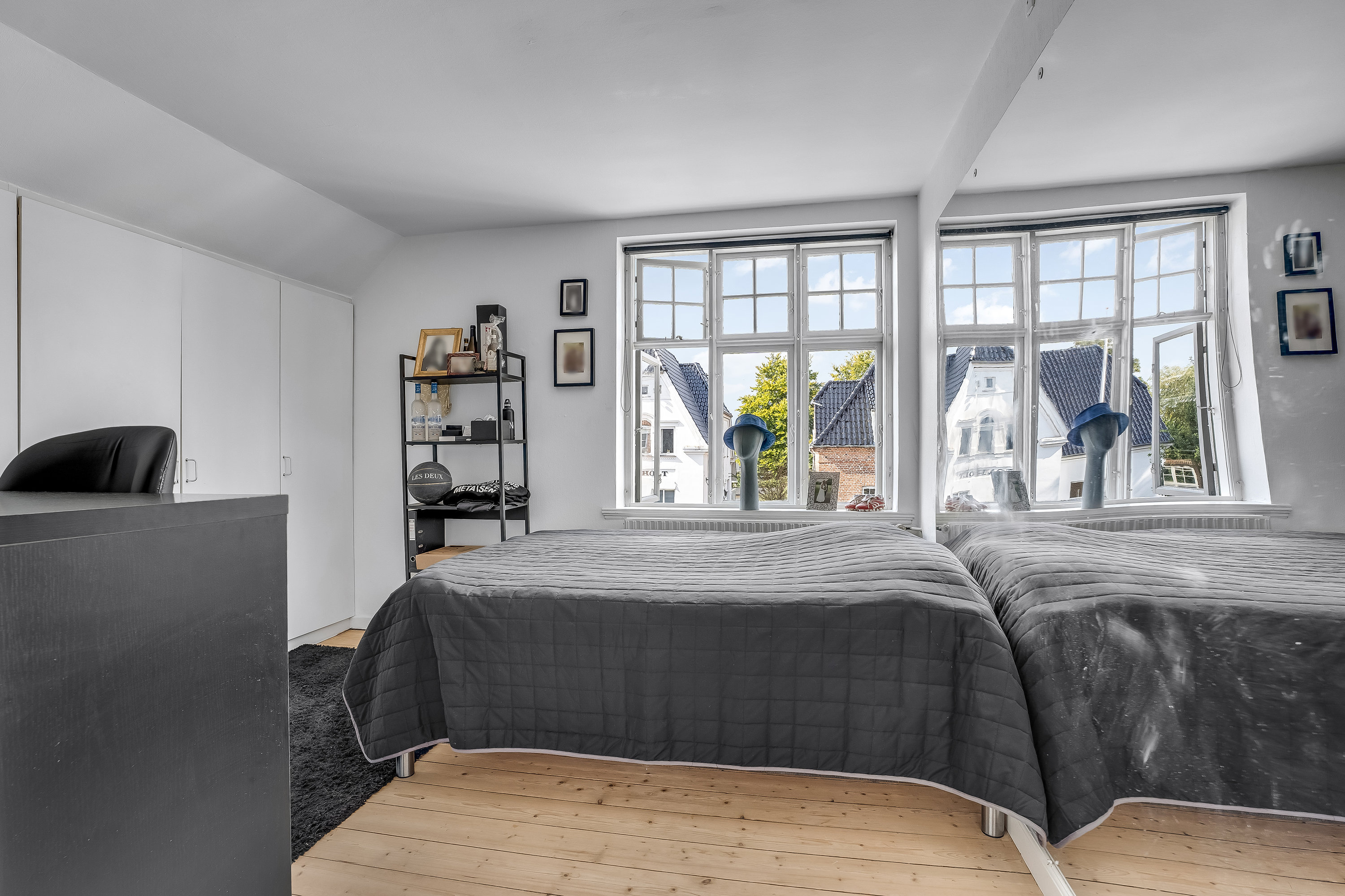 Fremhævet soveværelse billede i fuldskærmstilstand. Billede af Svingelsvej 34, 4900 Nakskov