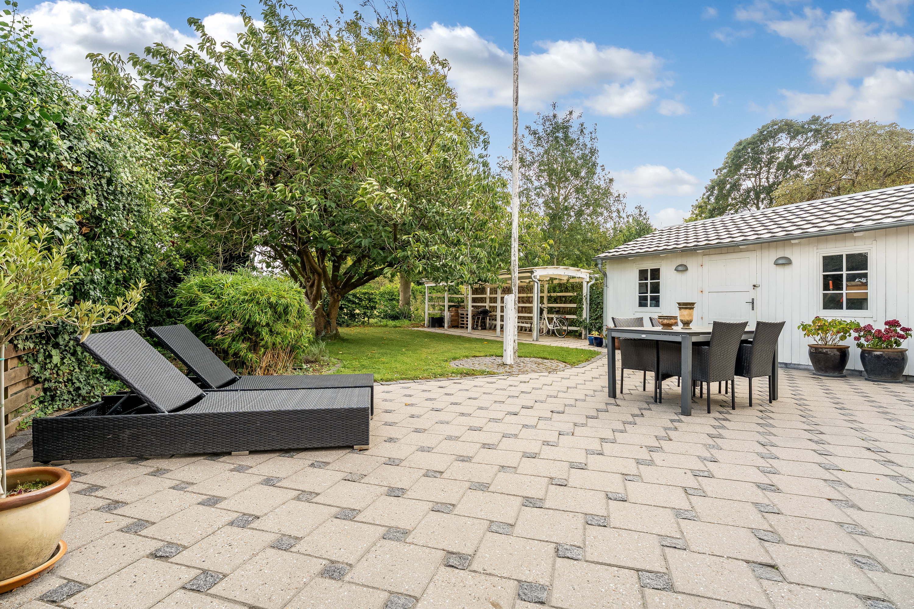 Fremhævet terrasse billede i fuldskærmstilstand. Billede af Svingelsvej 34, 4900 Nakskov