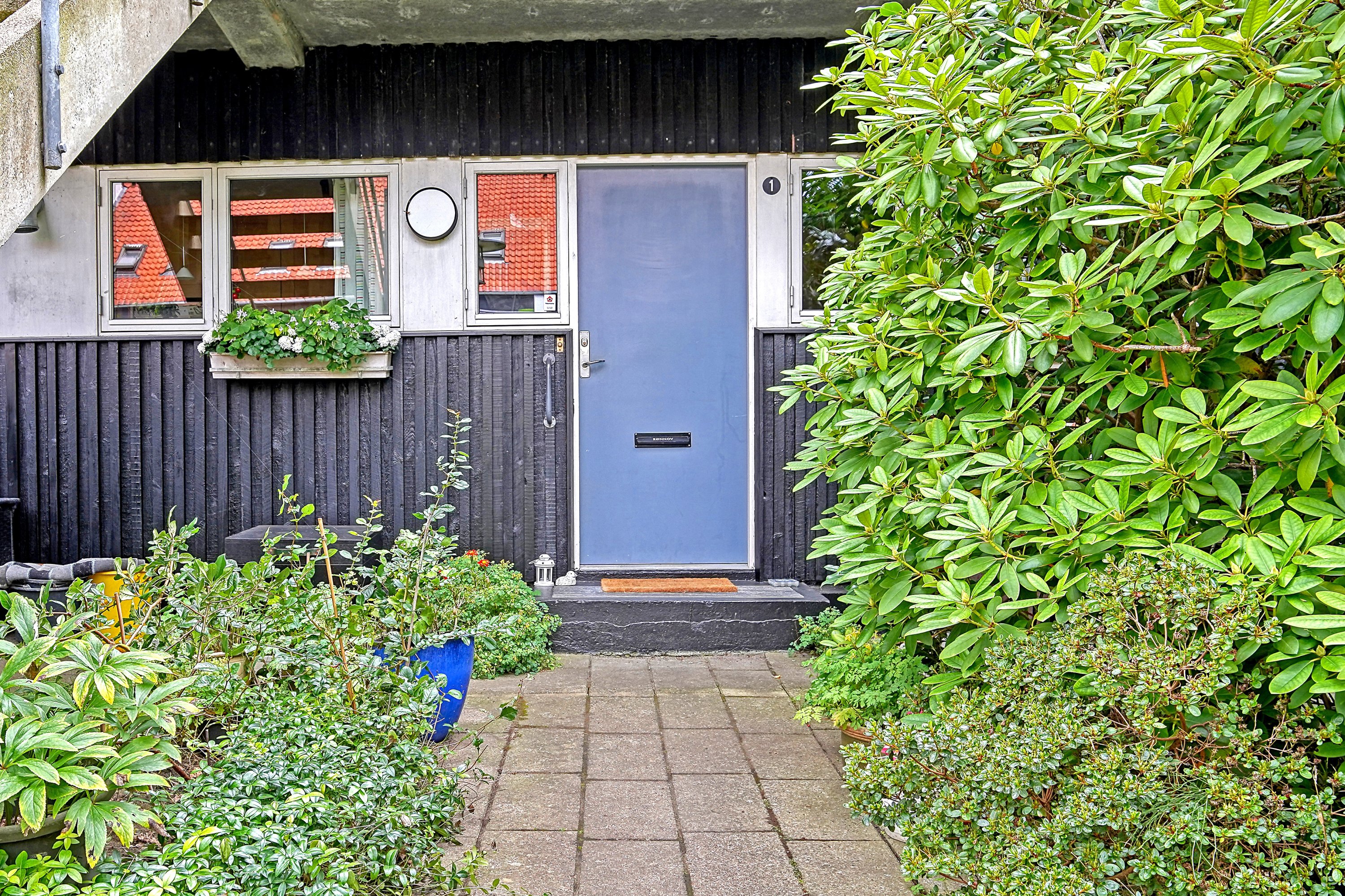 Fremhævet ejendommen billede i fuldskærmstilstand. Billede af Søllerød Park 16, st.. 1., Søllerød, 2840 Holte