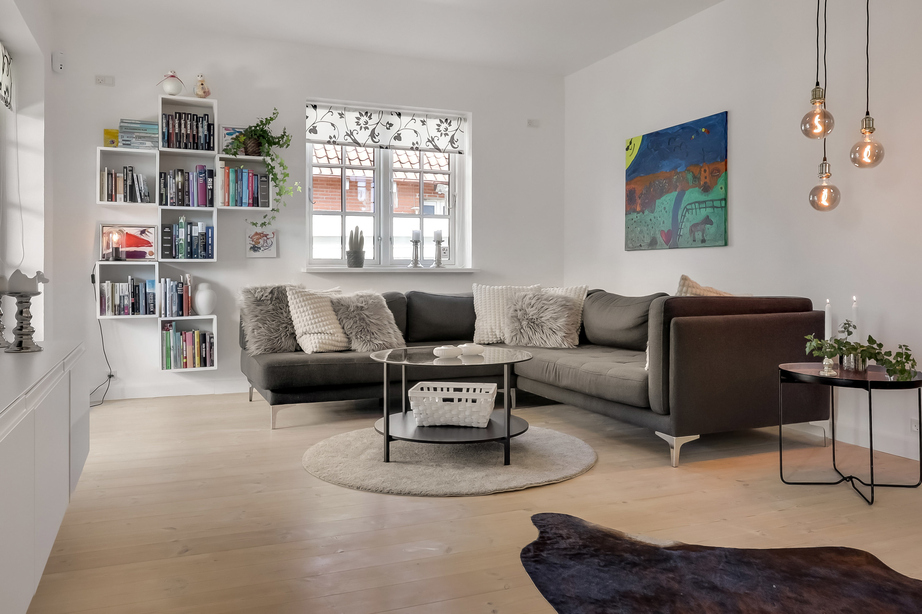 Fremhævet stue billede i fuldskærmstilstand. Billede af Åbyvejen 6, 5881 Skårup Fyn