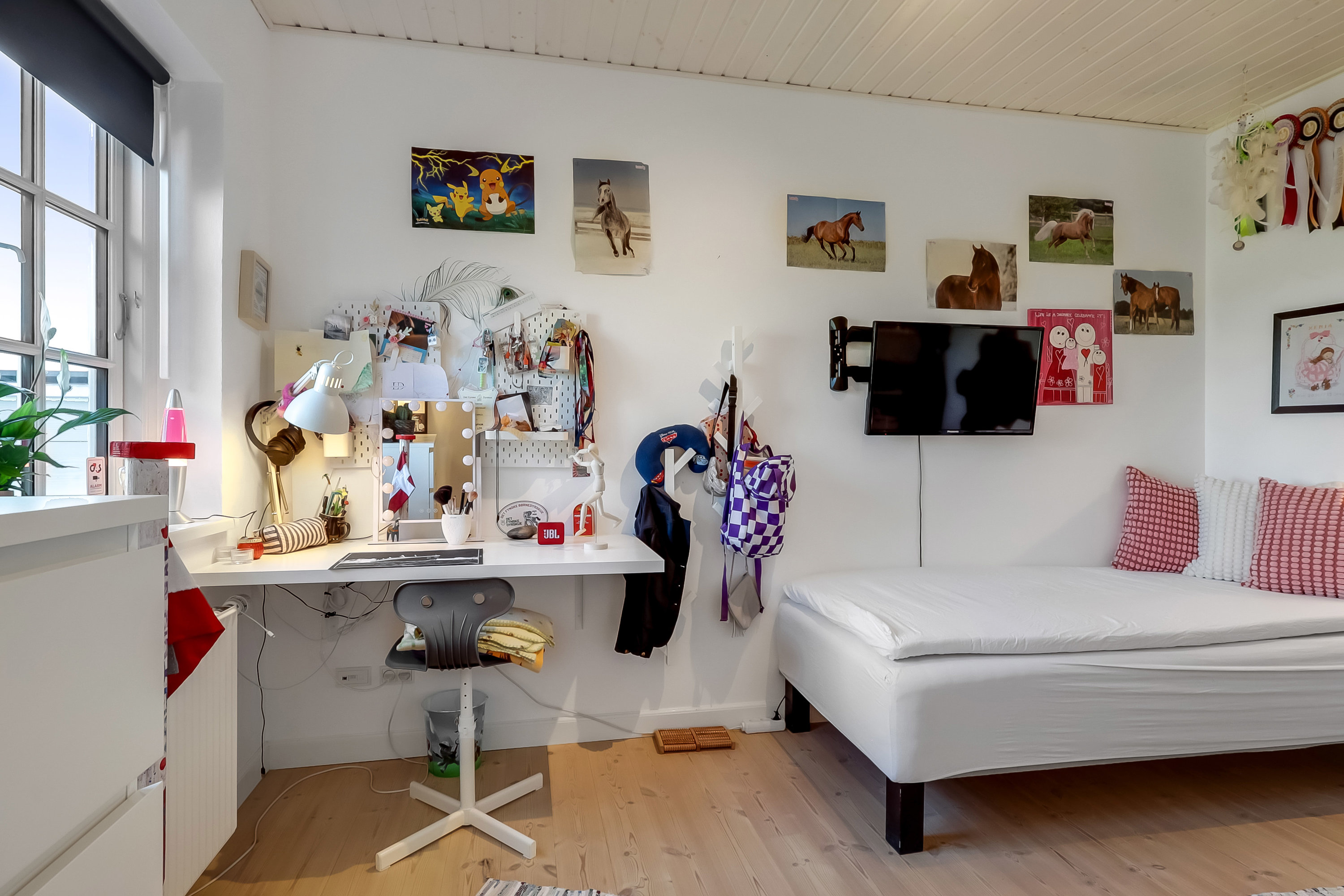 Fremhævet værelse billede i fuldskærmstilstand. Billede af Åbyvejen 6, 5881 Skårup Fyn