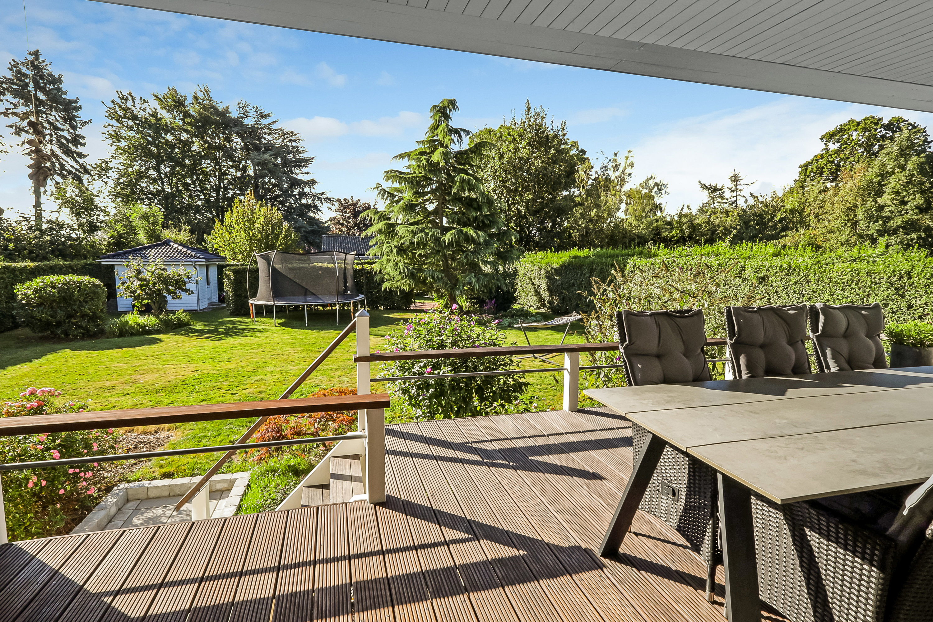 Fremhævet terrasse billede i fuldskærmstilstand. Billede af Åbyvejen 6, 5881 Skårup Fyn