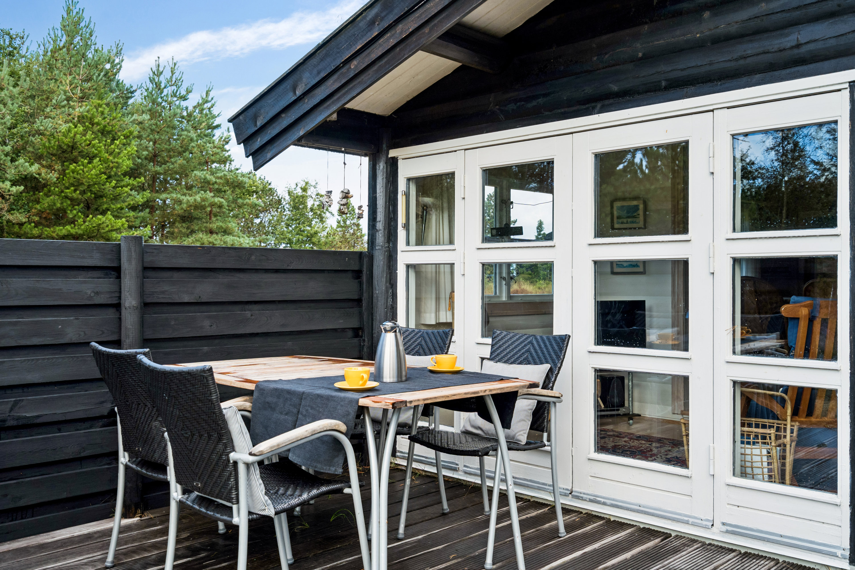 Fremhævet terrasse billede i fuldskærmstilstand. Billede af Hvidkløvervej 6, Vesterø, 9940 Læsø