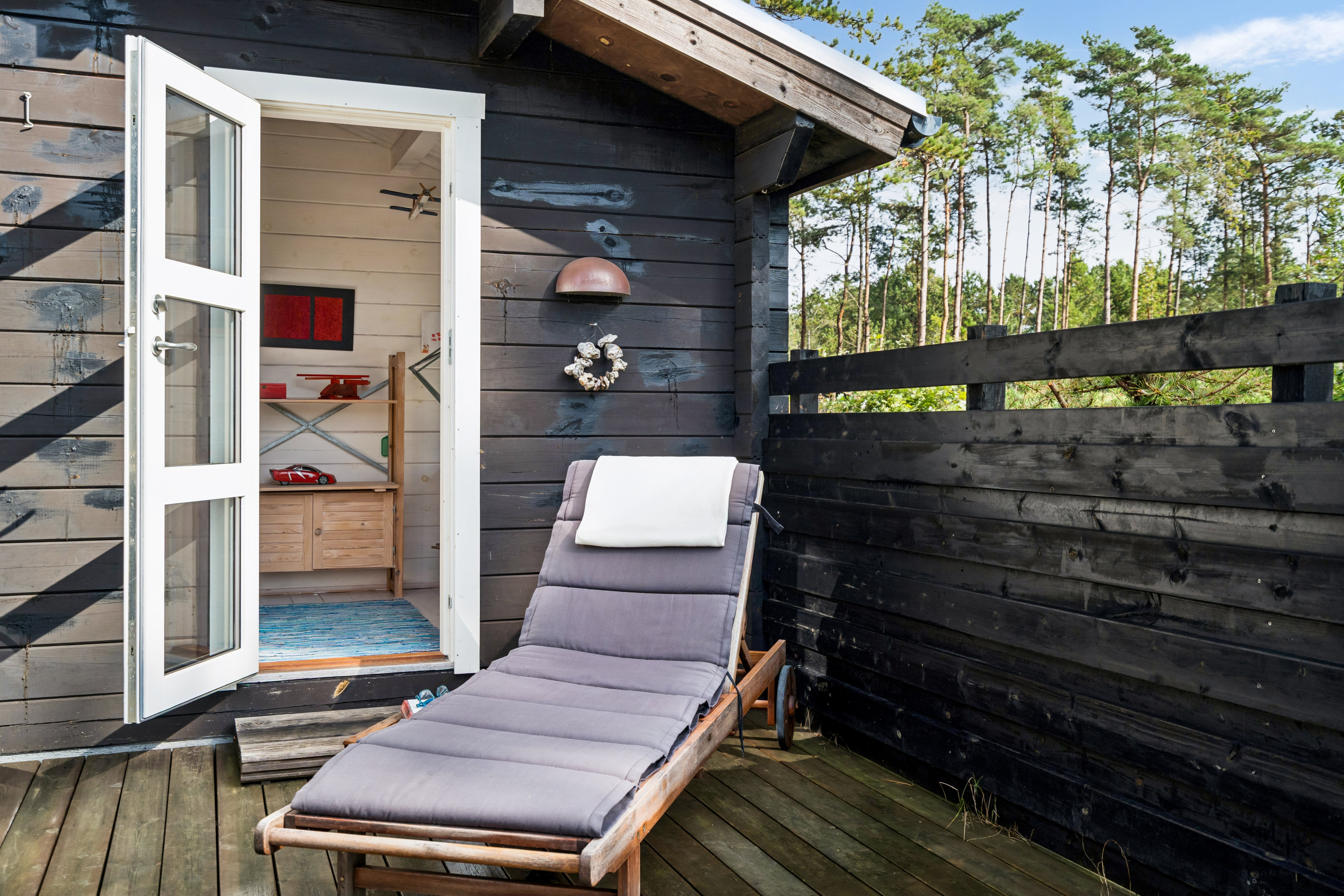 Fremhævet terrasse billede i fuldskærmstilstand. Billede af Hvidkløvervej 6, Vesterø, 9940 Læsø