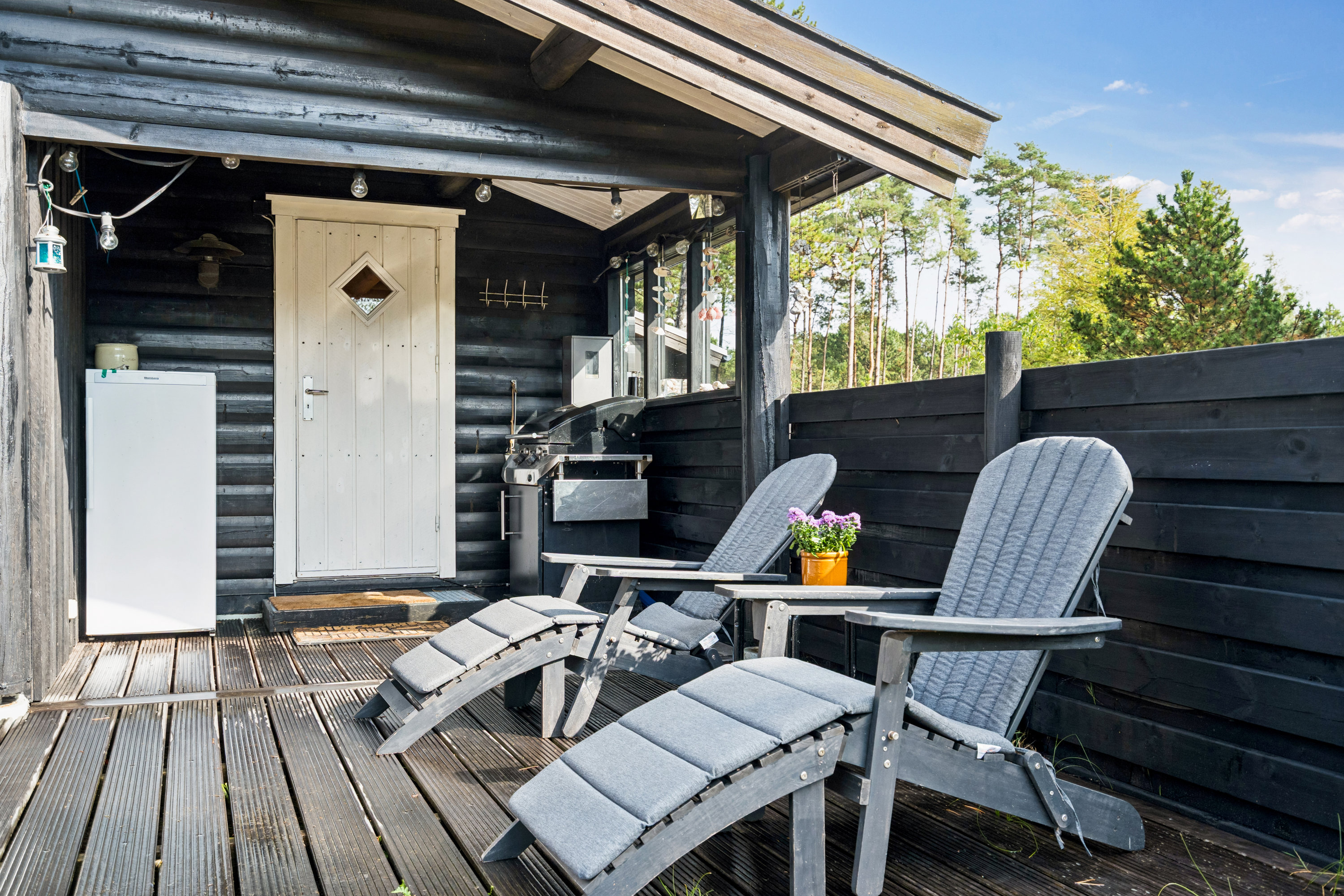 Fremhævet terrasse billede i fuldskærmstilstand. Billede af Hvidkløvervej 6, Vesterø, 9940 Læsø