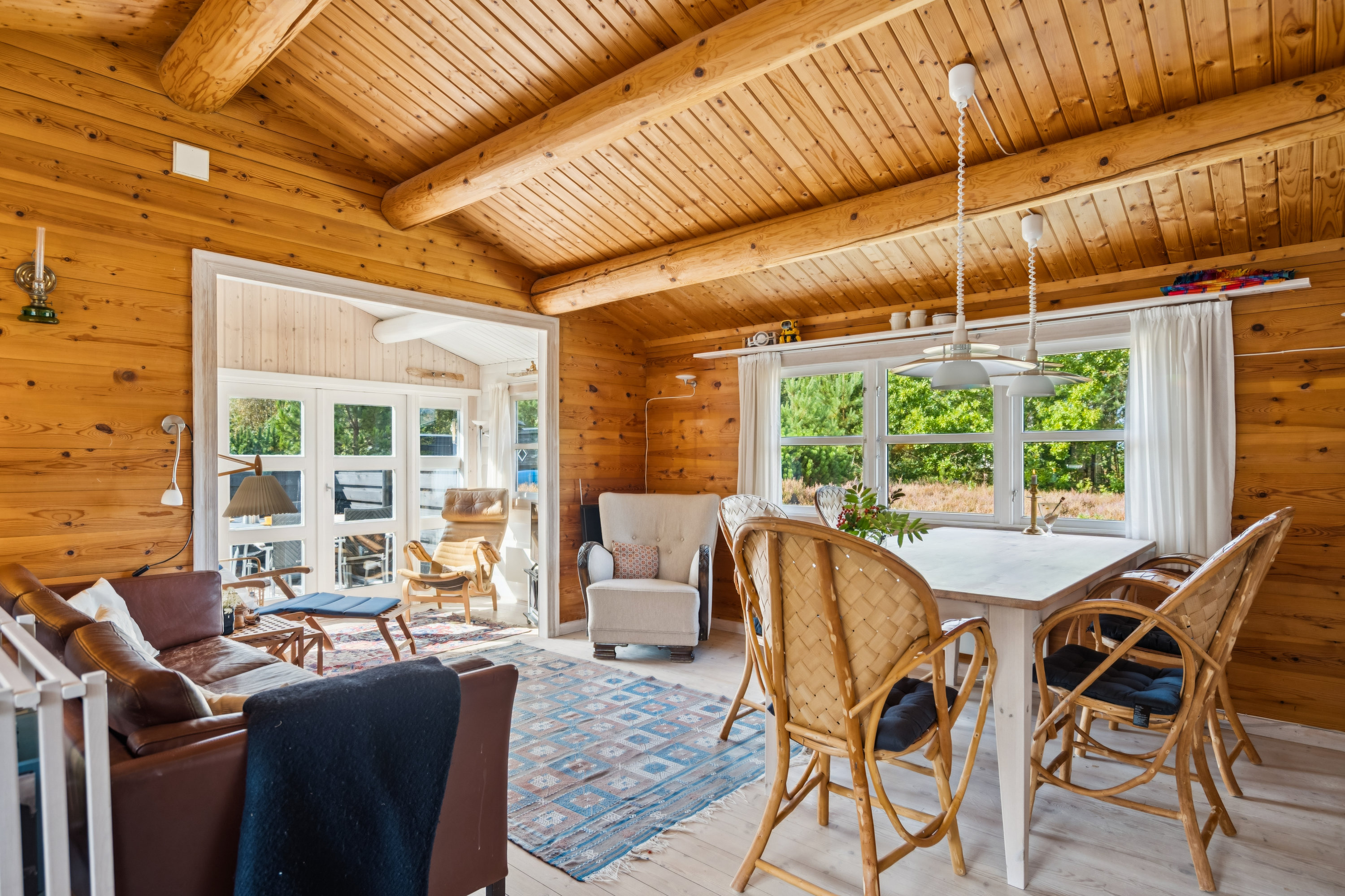 Fremhævet stue billede i fuldskærmstilstand. Billede af Hvidkløvervej 6, Vesterø, 9940 Læsø