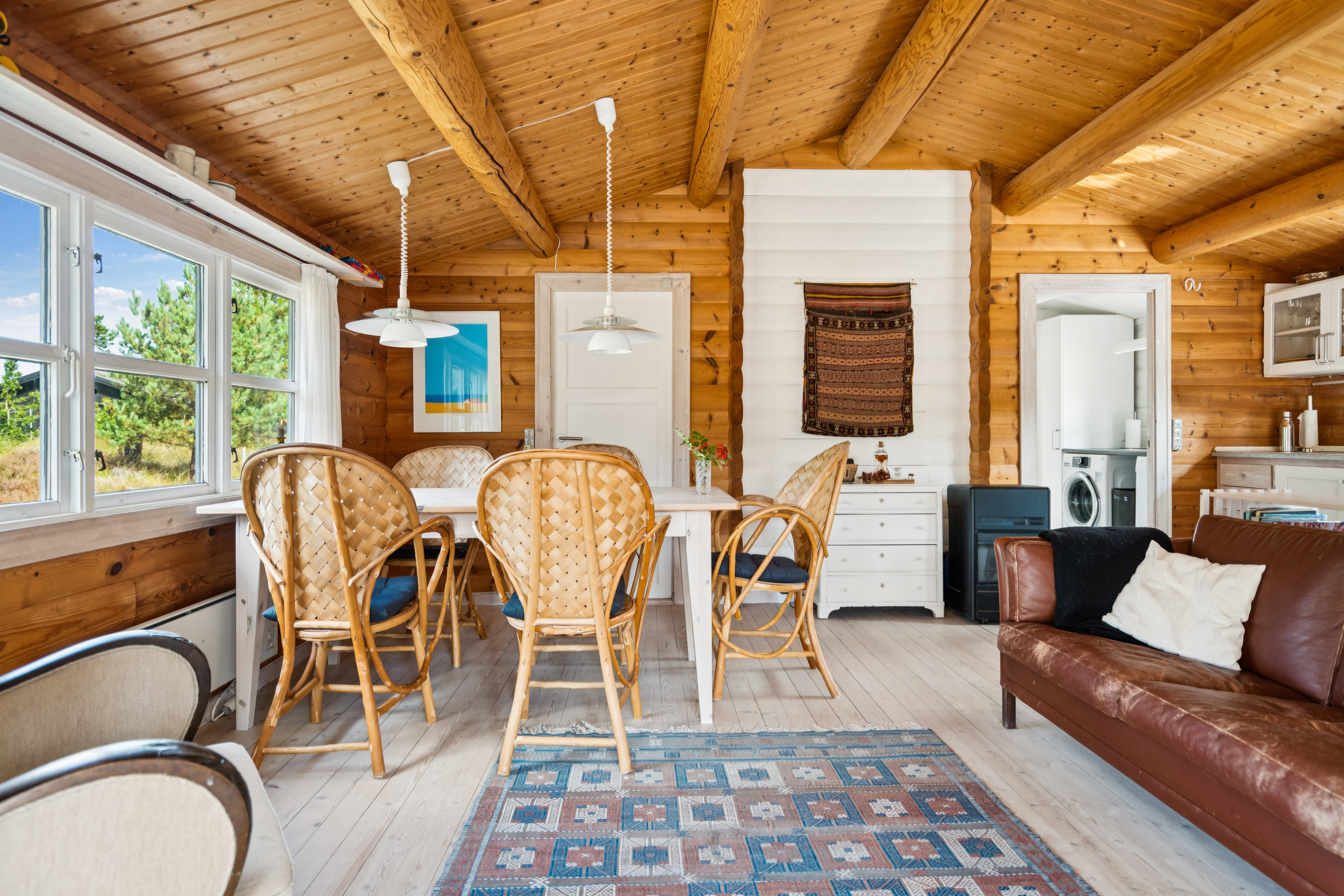 Fremhævet stue billede i fuldskærmstilstand. Billede af Hvidkløvervej 6, Vesterø, 9940 Læsø