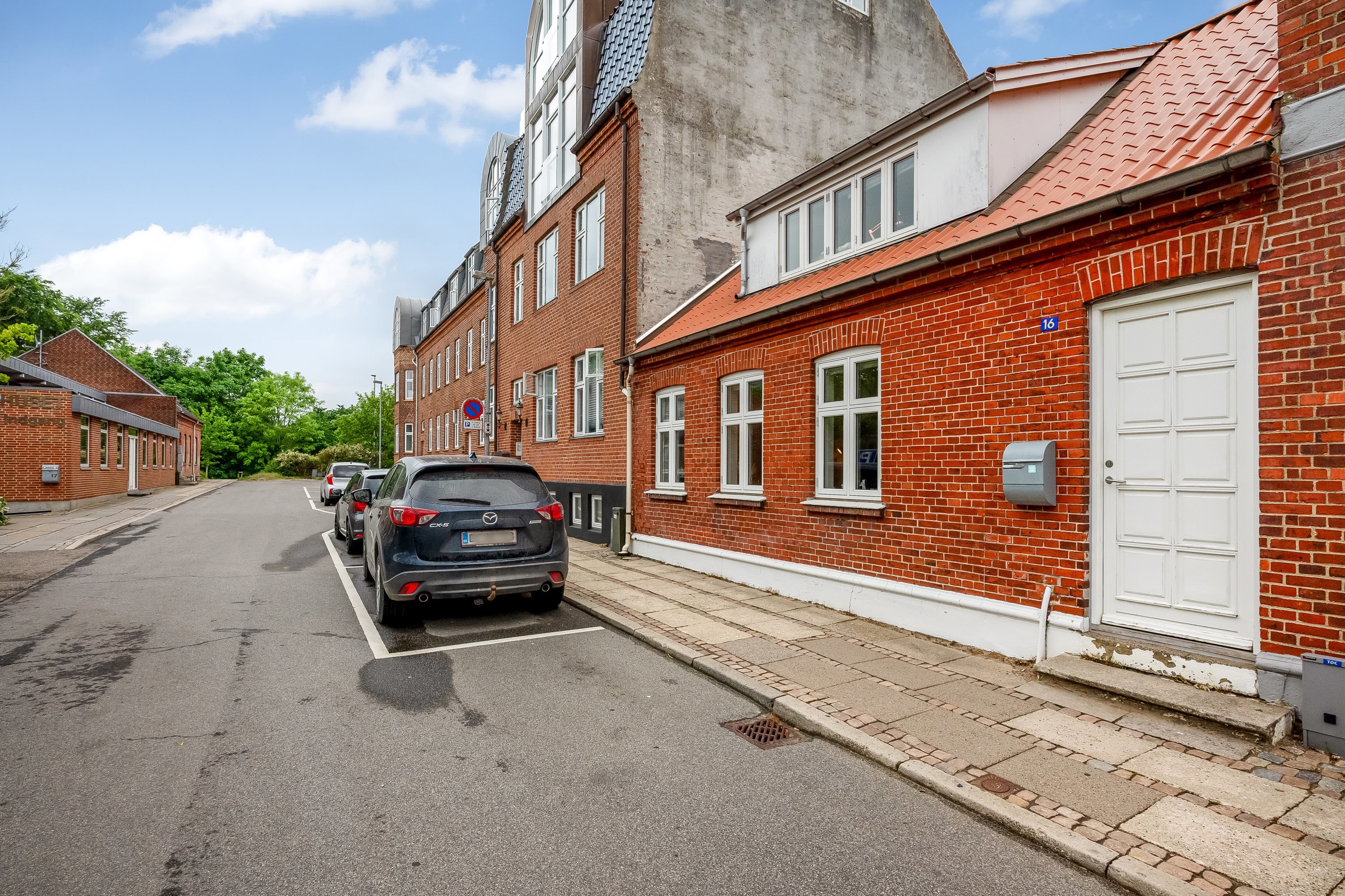 Fremhævet  billede i fuldskærmstilstand. Billede af Sct Jørgens Gade 16, 7500 Holstebro