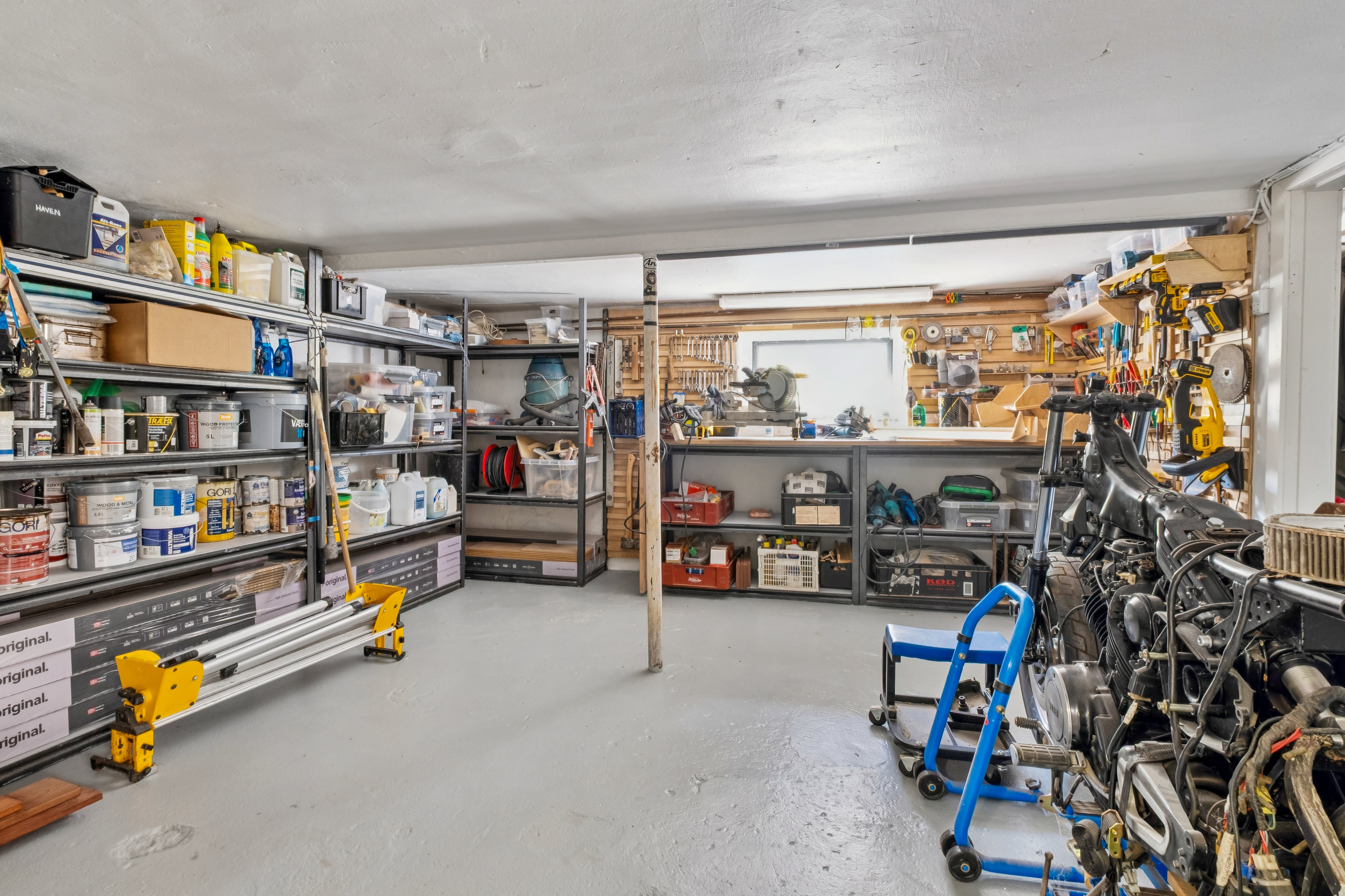 Fremhævet garage billede i fuldskærmstilstand. Billede af Vejlevej 30, Thorsvang, 8700 Horsens