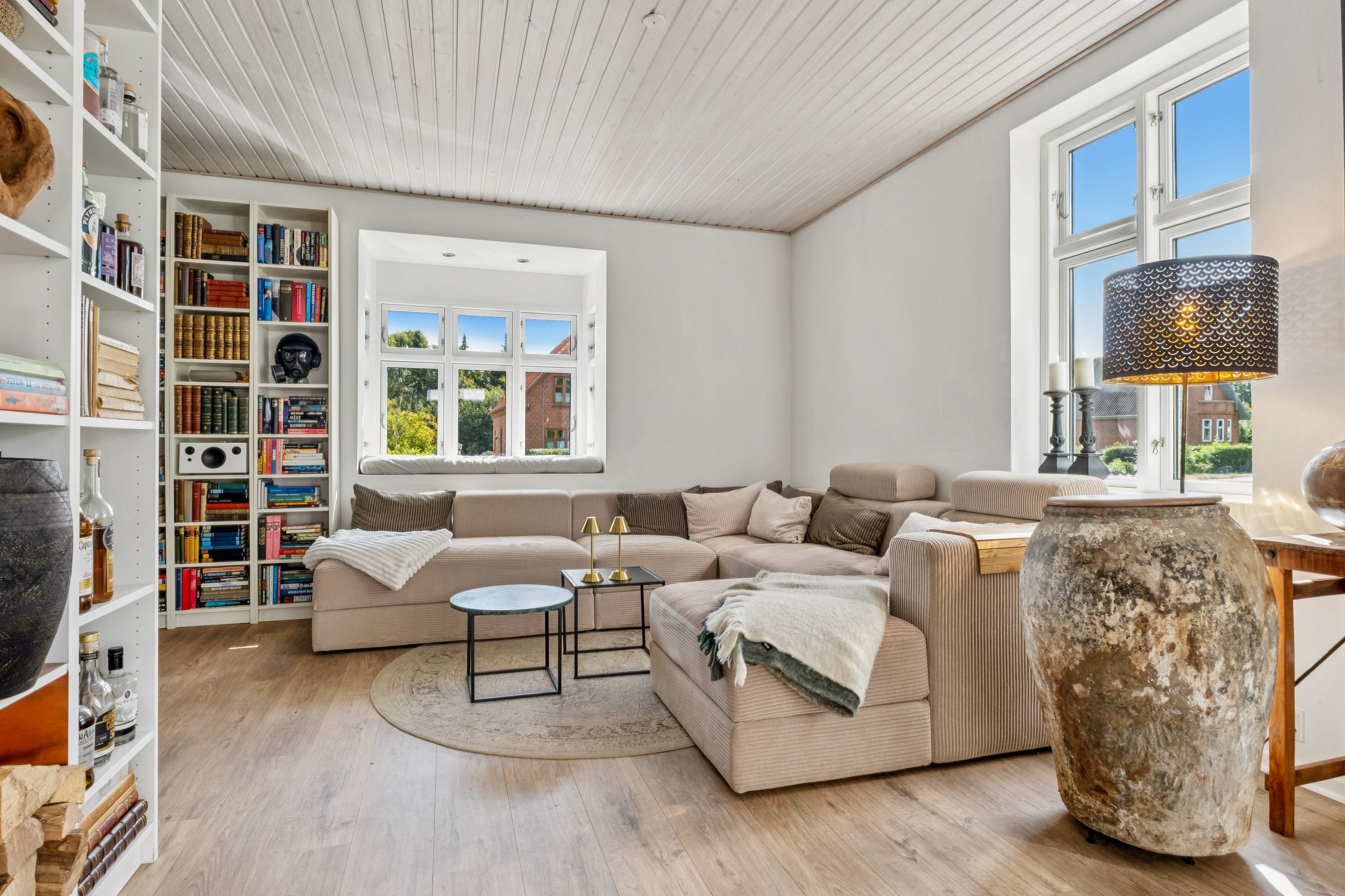 Fremhævet stue billede i fuldskærmstilstand. Billede af Vejlevej 30, Thorsvang, 8700 Horsens