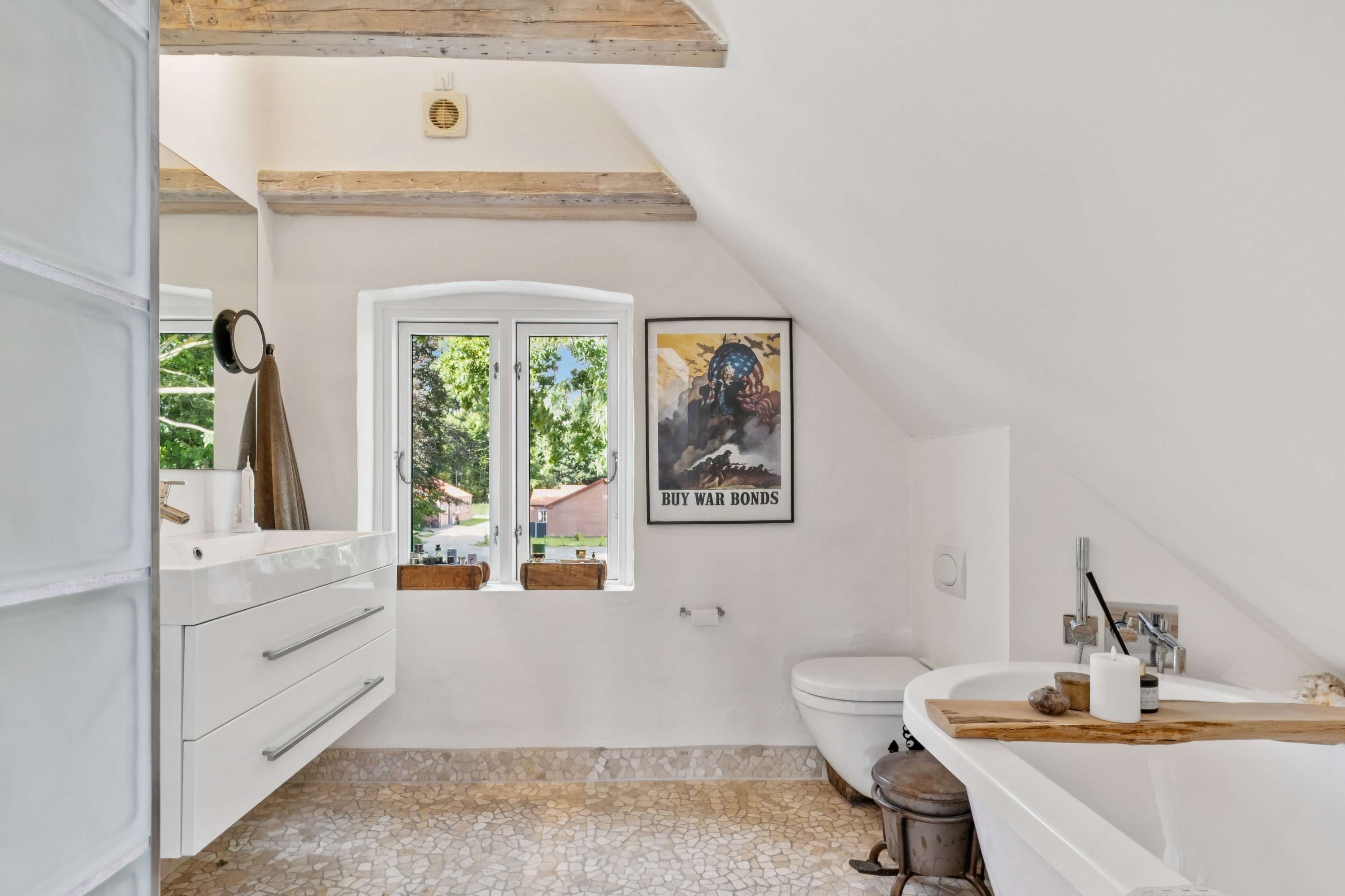 Fremhævet badeværelse billede i fuldskærmstilstand. Billede af Vejlevej 30, Thorsvang, 8700 Horsens