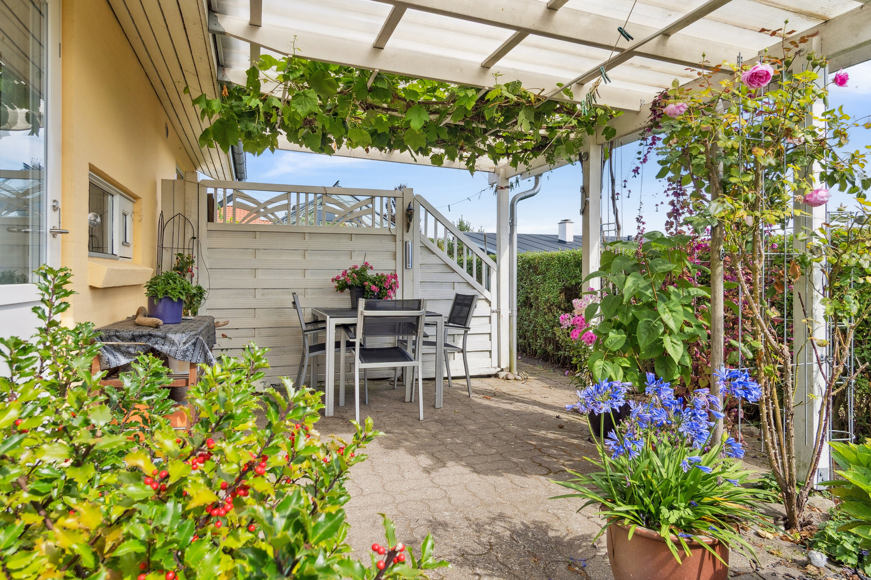 Fremhævet overdækket terrasse billede i fuldskærmstilstand. Billede af Rørkærvej 73, 8722 Hedensted