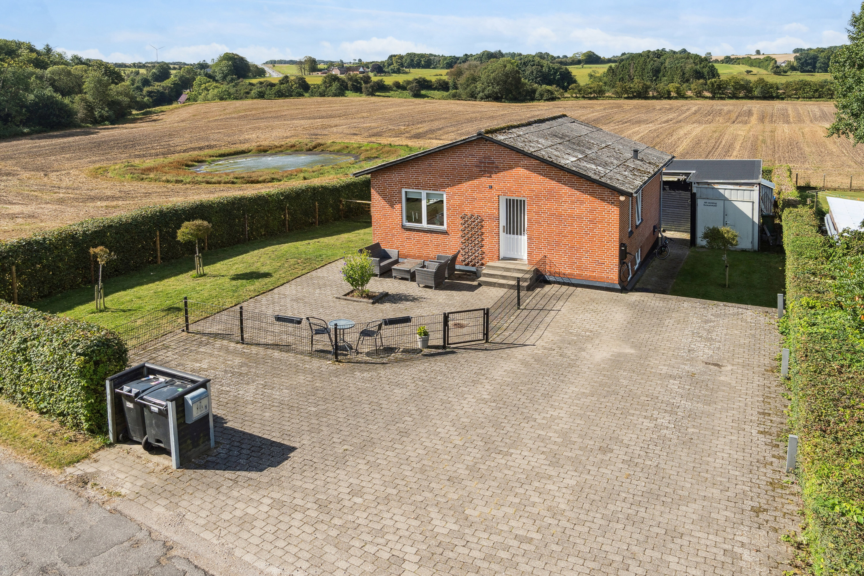 Fremhævet luftfoto billede i fuldskærmstilstand. Billede af Mølkærvej 1, Ødsted, 7100 Vejle