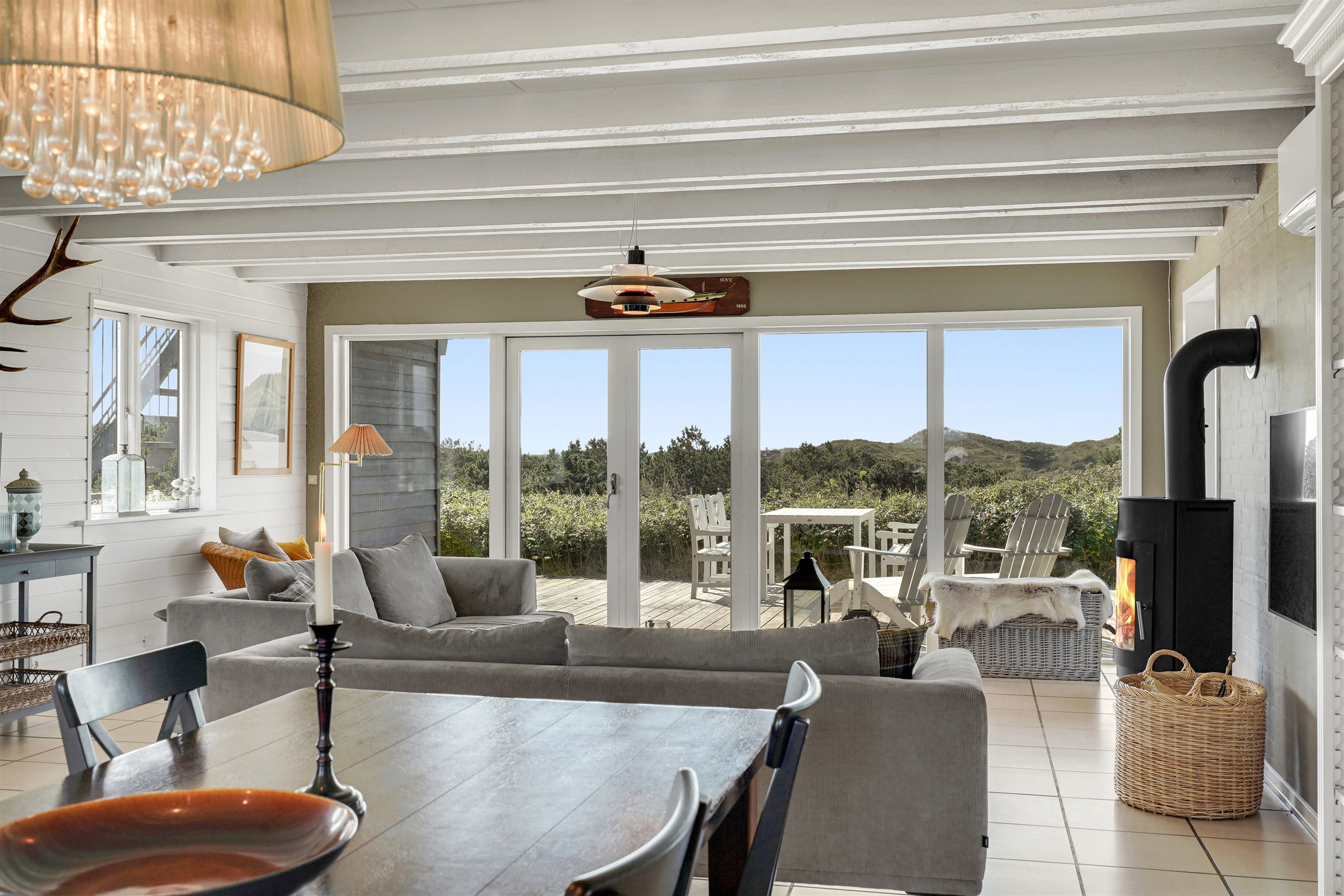 Fremhævet alrum billede i fuldskærmstilstand. Billede af Fyrrenålevej 9, Henne Strand, 6854 Henne