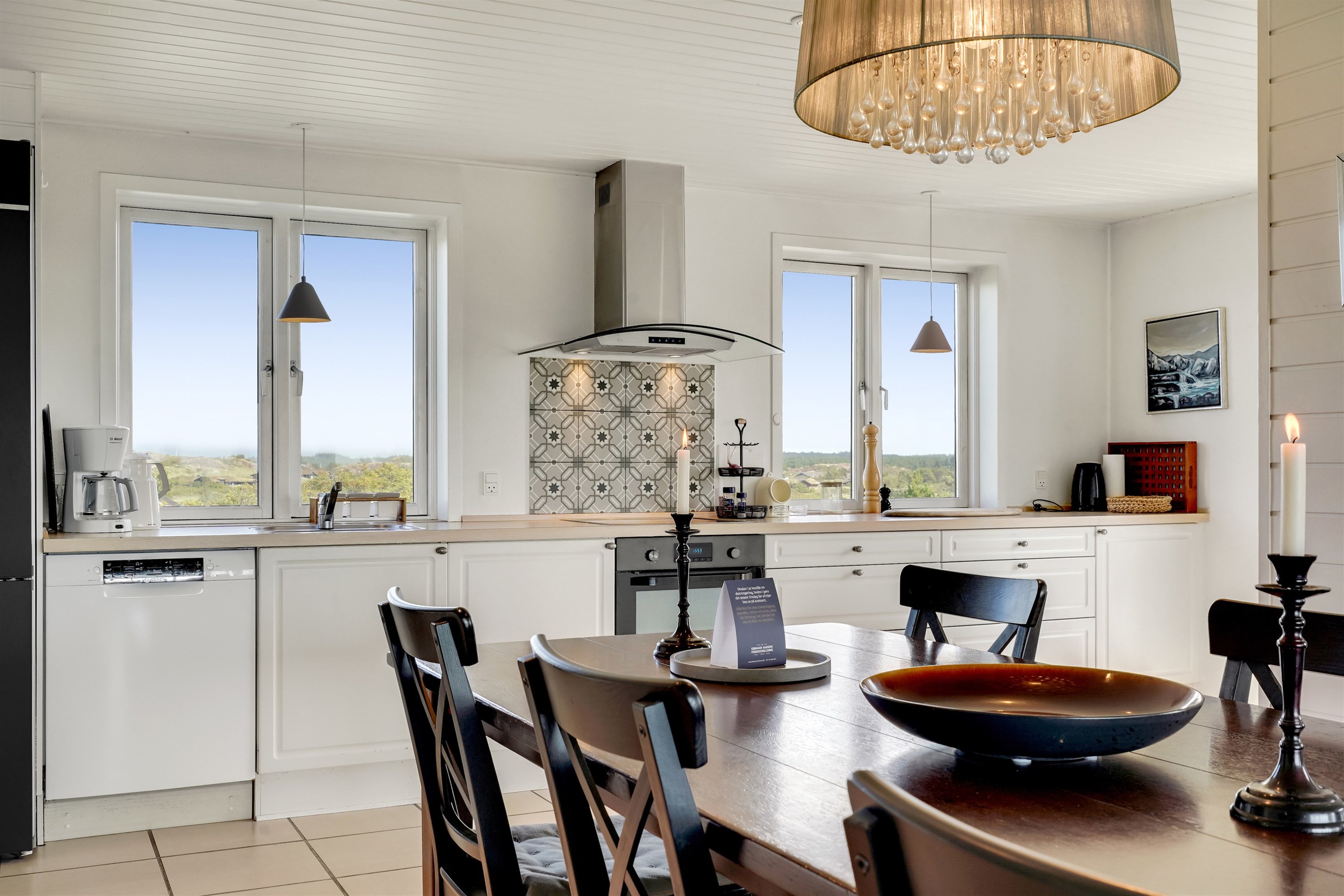 Fremhævet alrum billede i fuldskærmstilstand. Billede af Fyrrenålevej 9, Henne Strand, 6854 Henne