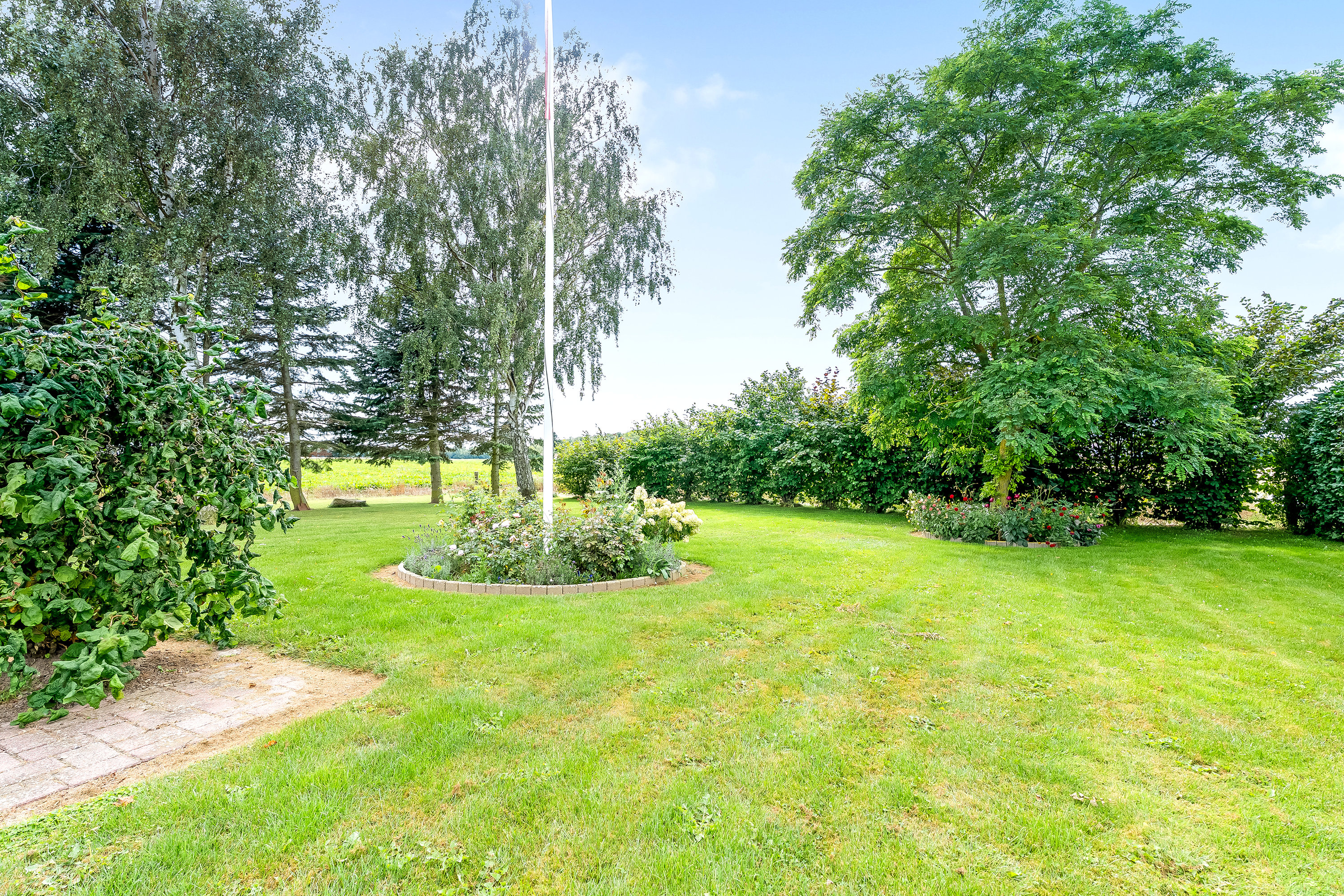 Fremhævet have billede i fuldskærmstilstand. Billede af Mageltving Møllevej 21, 4943 Torrig L