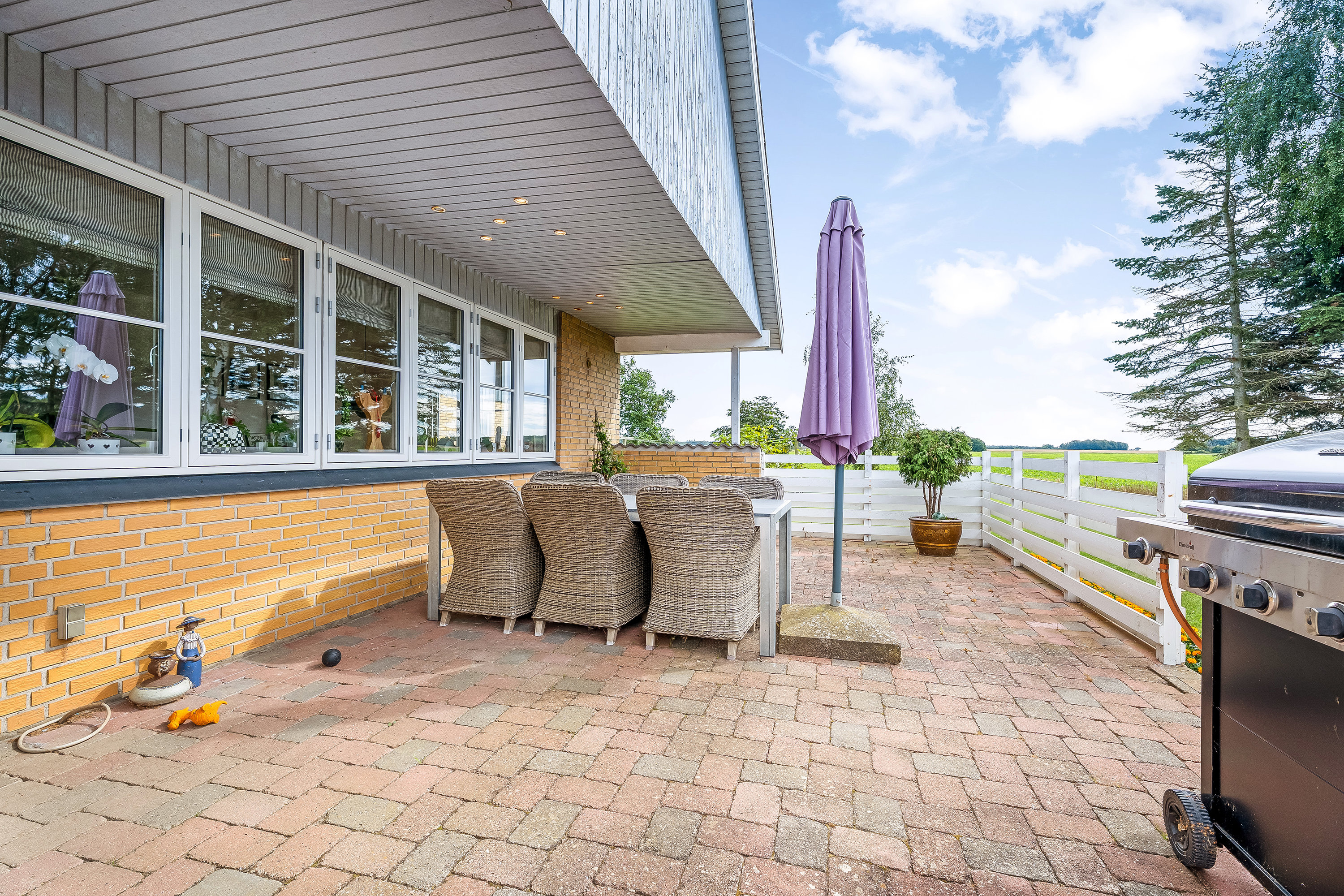 Fremhævet terrasse billede i fuldskærmstilstand. Billede af Mageltving Møllevej 21, 4943 Torrig L