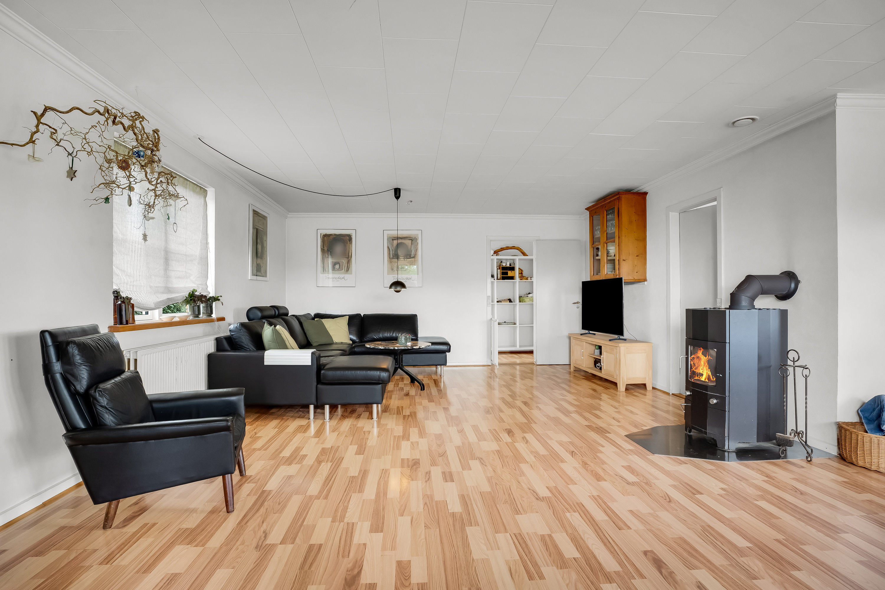 Fremhævet stue billede i fuldskærmstilstand. Billede af Mageltving Møllevej 21, 4943 Torrig L