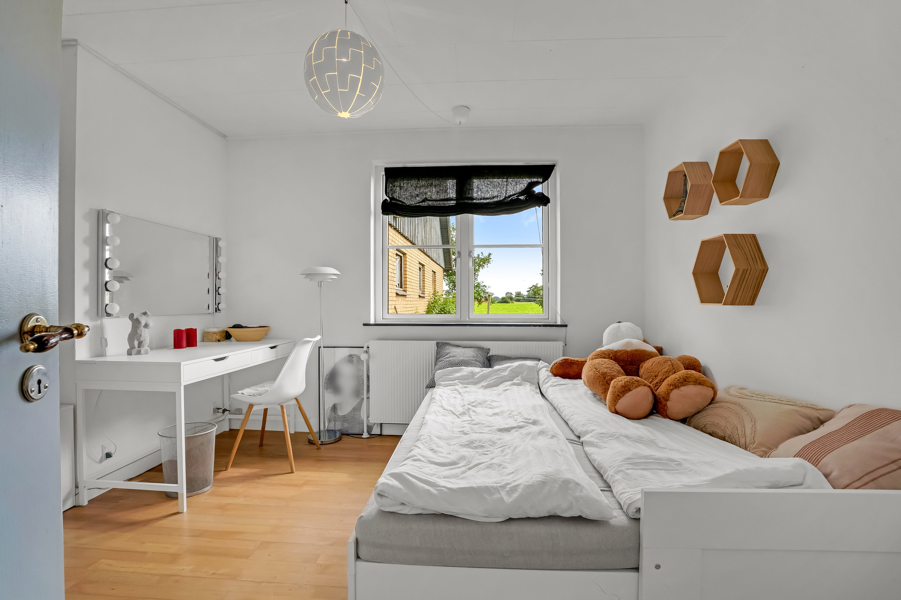 Fremhævet soveværelse billede i fuldskærmstilstand. Billede af Mageltving Møllevej 21, 4943 Torrig L