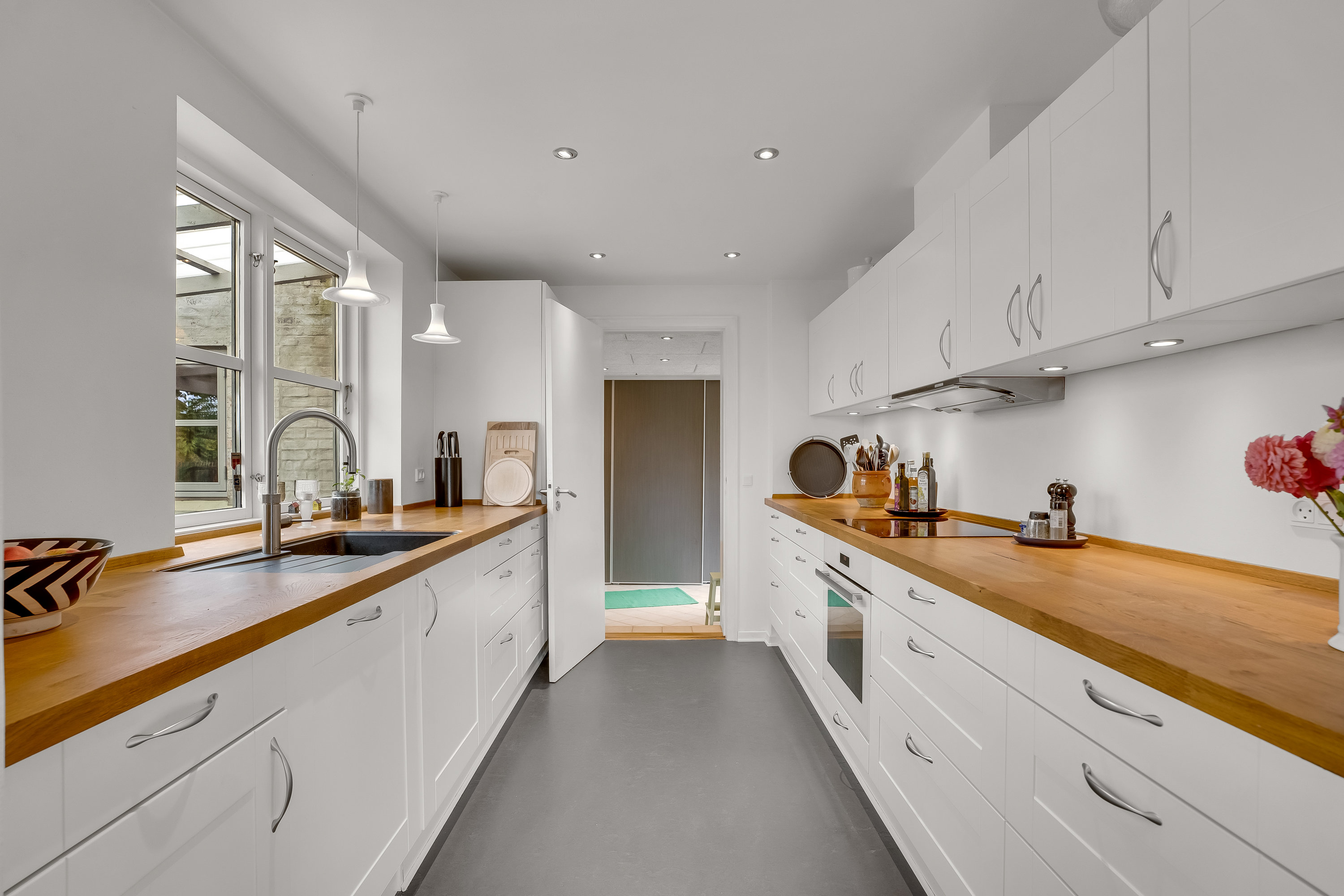 Miniaturebillede 1: køkken. Billede af Lillievej 2, 4900 Nakskov