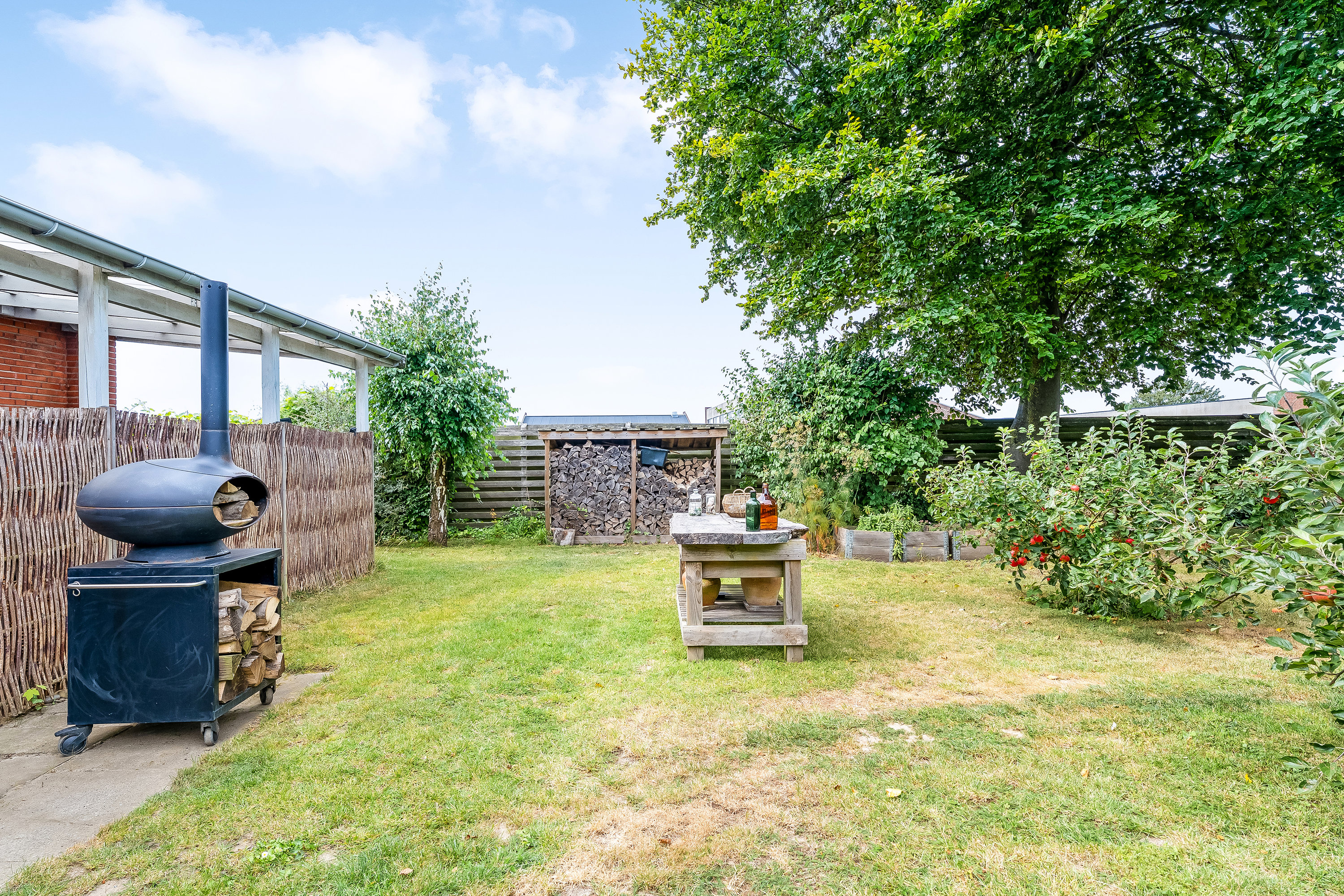 Fremhævet have billede i fuldskærmstilstand. Billede af Lillievej 2, 4900 Nakskov