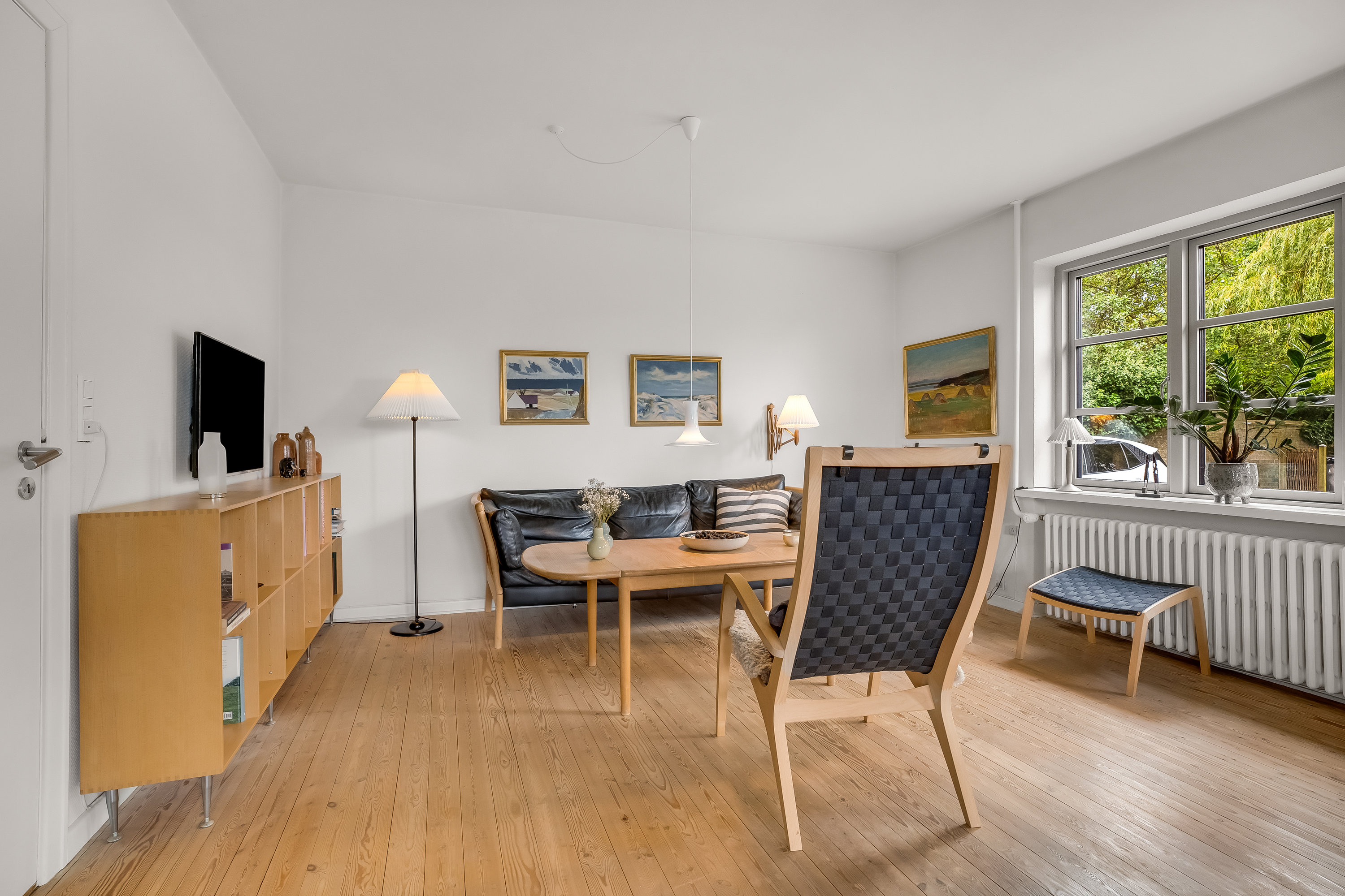 Fremhævet stue billede i fuldskærmstilstand. Billede af Lillievej 2, 4900 Nakskov