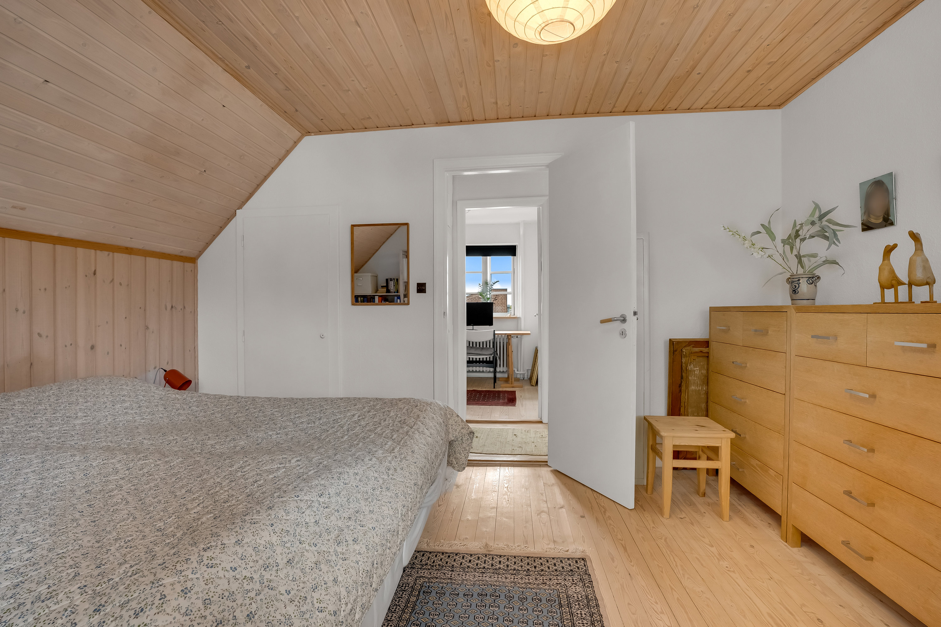 Fremhævet værelse billede i fuldskærmstilstand. Billede af Lillievej 2, 4900 Nakskov