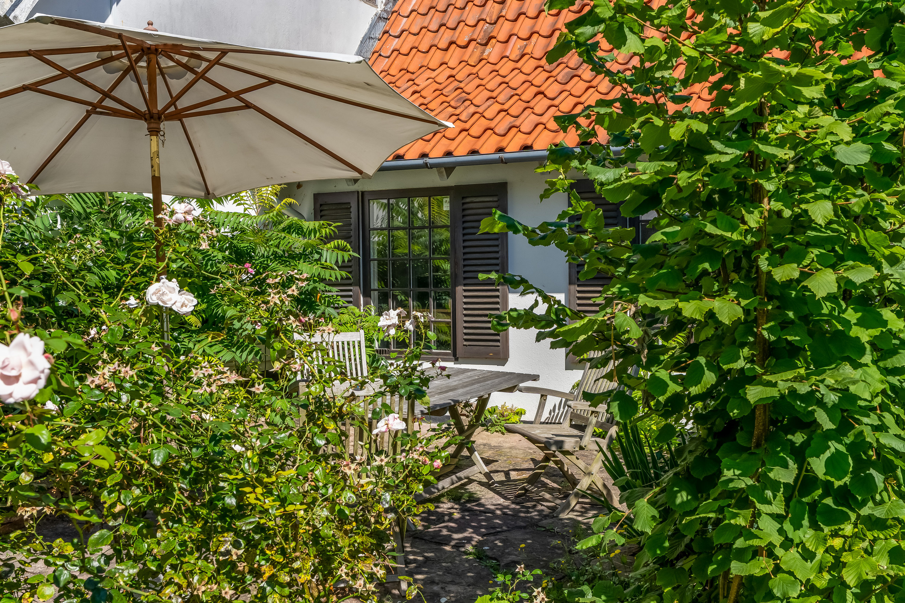 Fremhævet  billede i fuldskærmstilstand. Billede af Bredevej 18, 2830 Virum