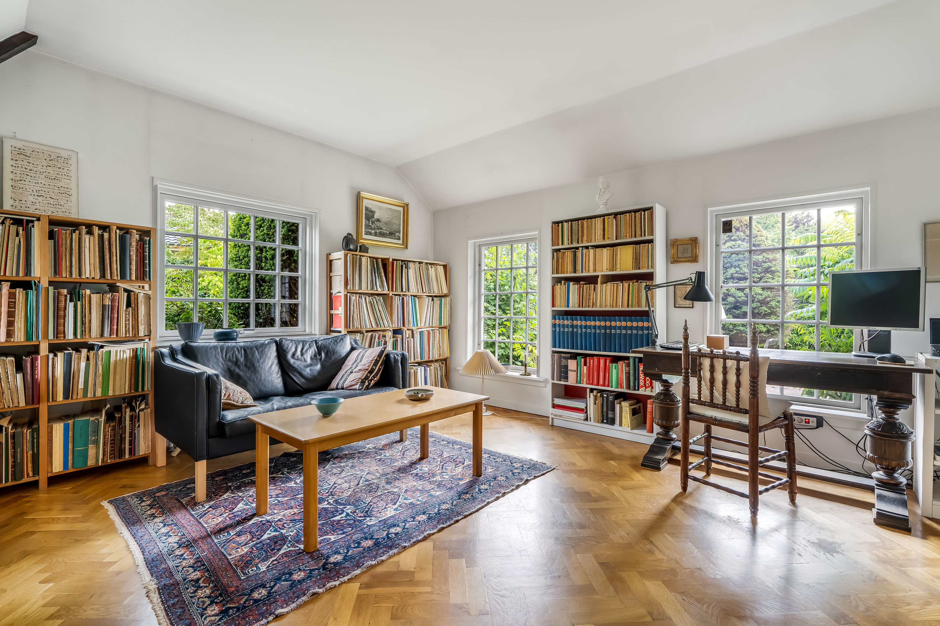 Fremhævet  billede i fuldskærmstilstand. Billede af Bredevej 18, 2830 Virum