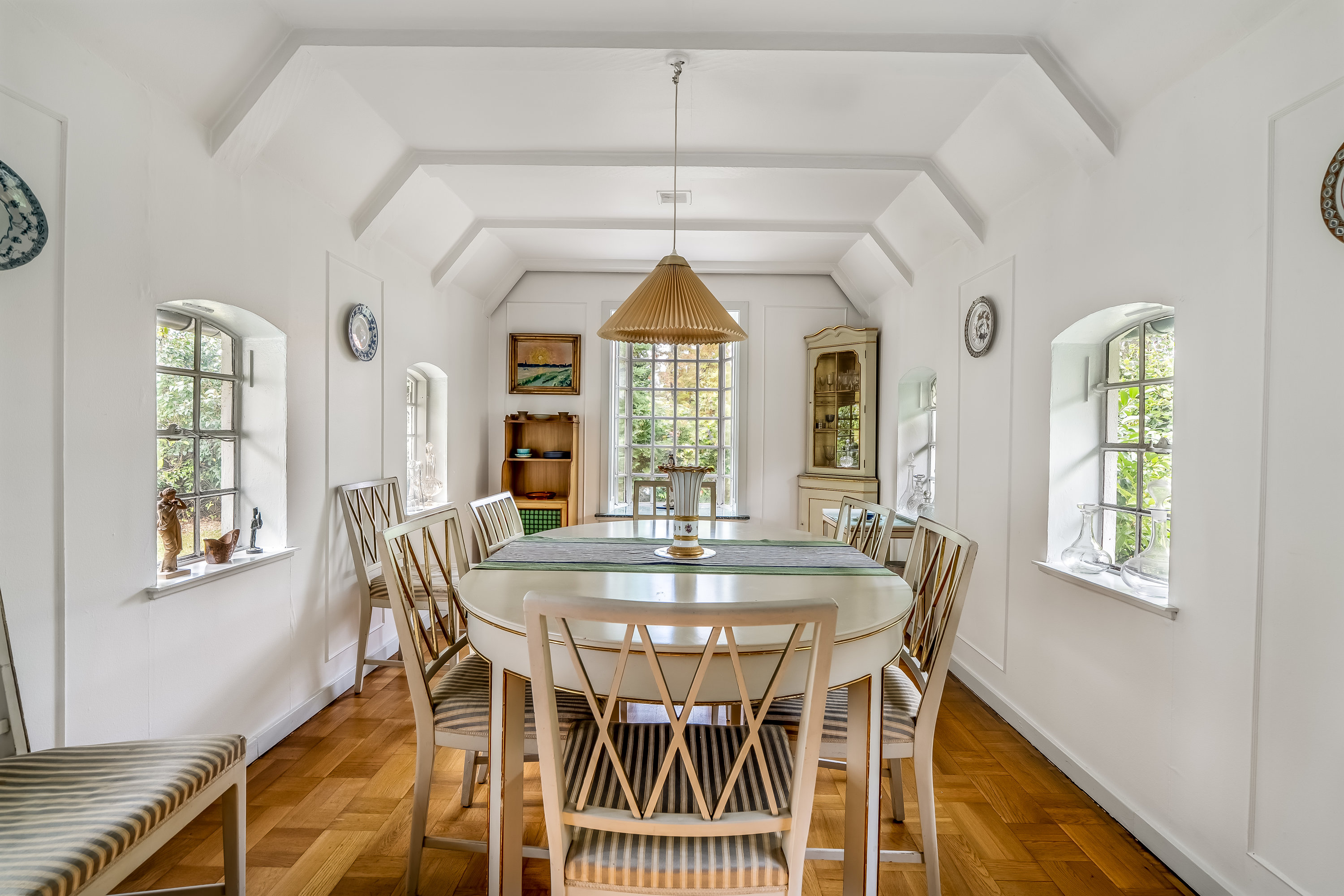 Fremhævet  billede i fuldskærmstilstand. Billede af Bredevej 18, 2830 Virum