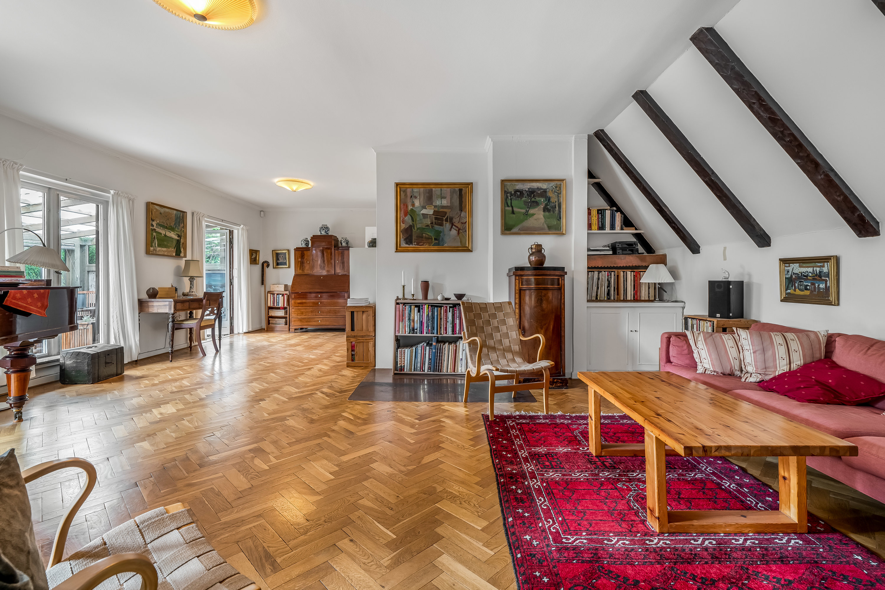 Fremhævet  billede i fuldskærmstilstand. Billede af Bredevej 18, 2830 Virum