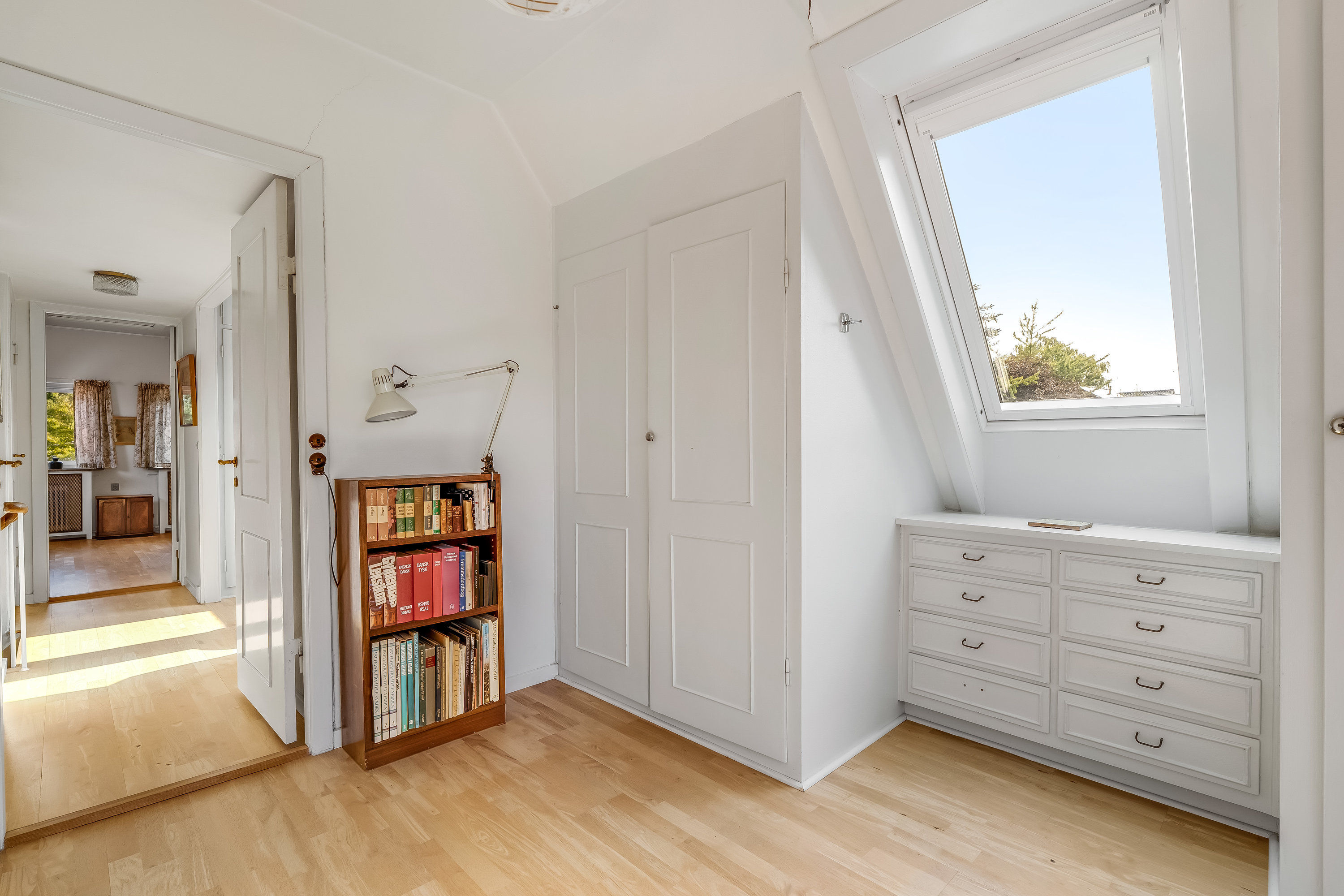 Fremhævet  billede i fuldskærmstilstand. Billede af Bredevej 18, 2830 Virum