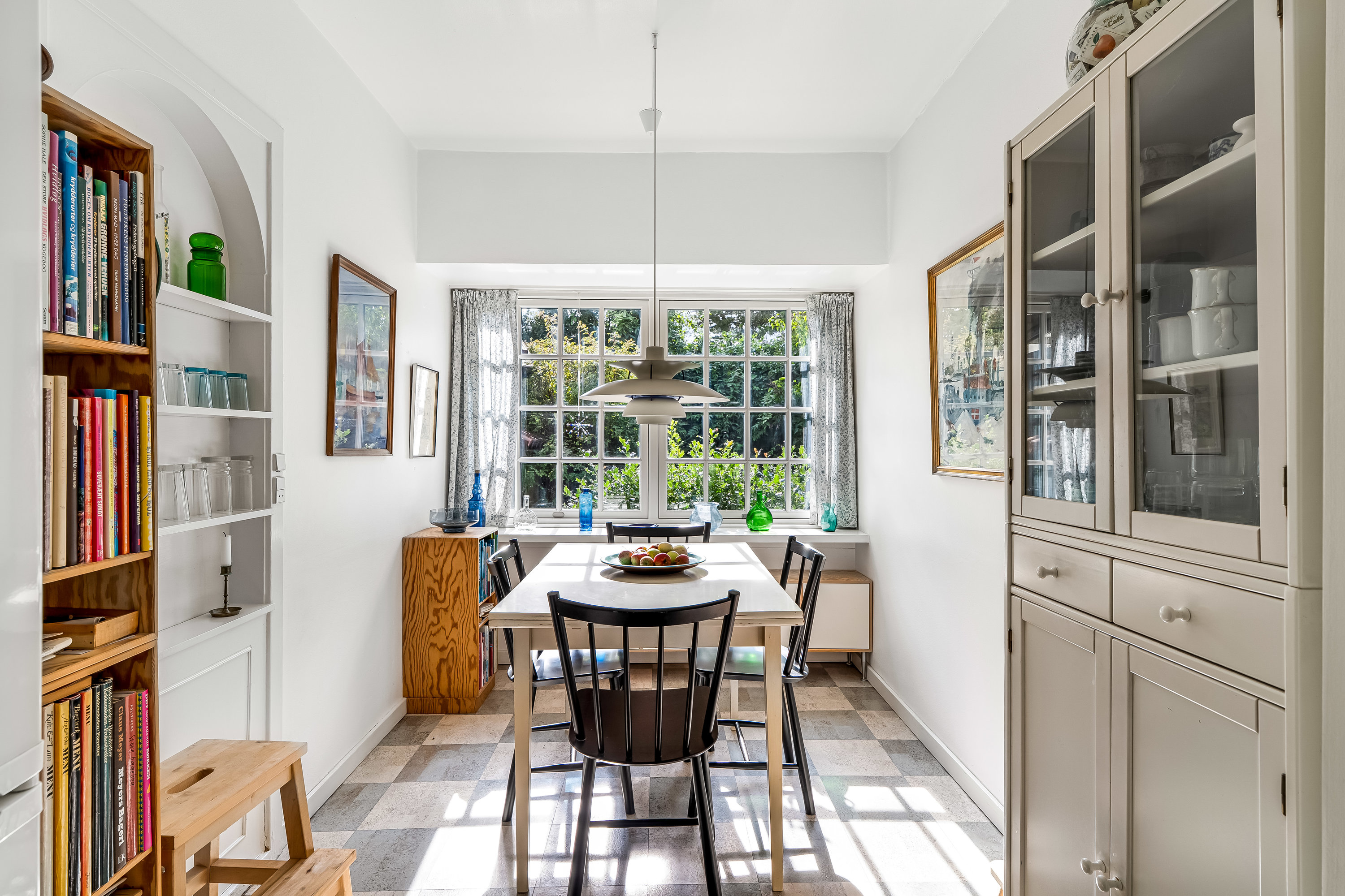 Fremhævet  billede i fuldskærmstilstand. Billede af Bredevej 18, 2830 Virum