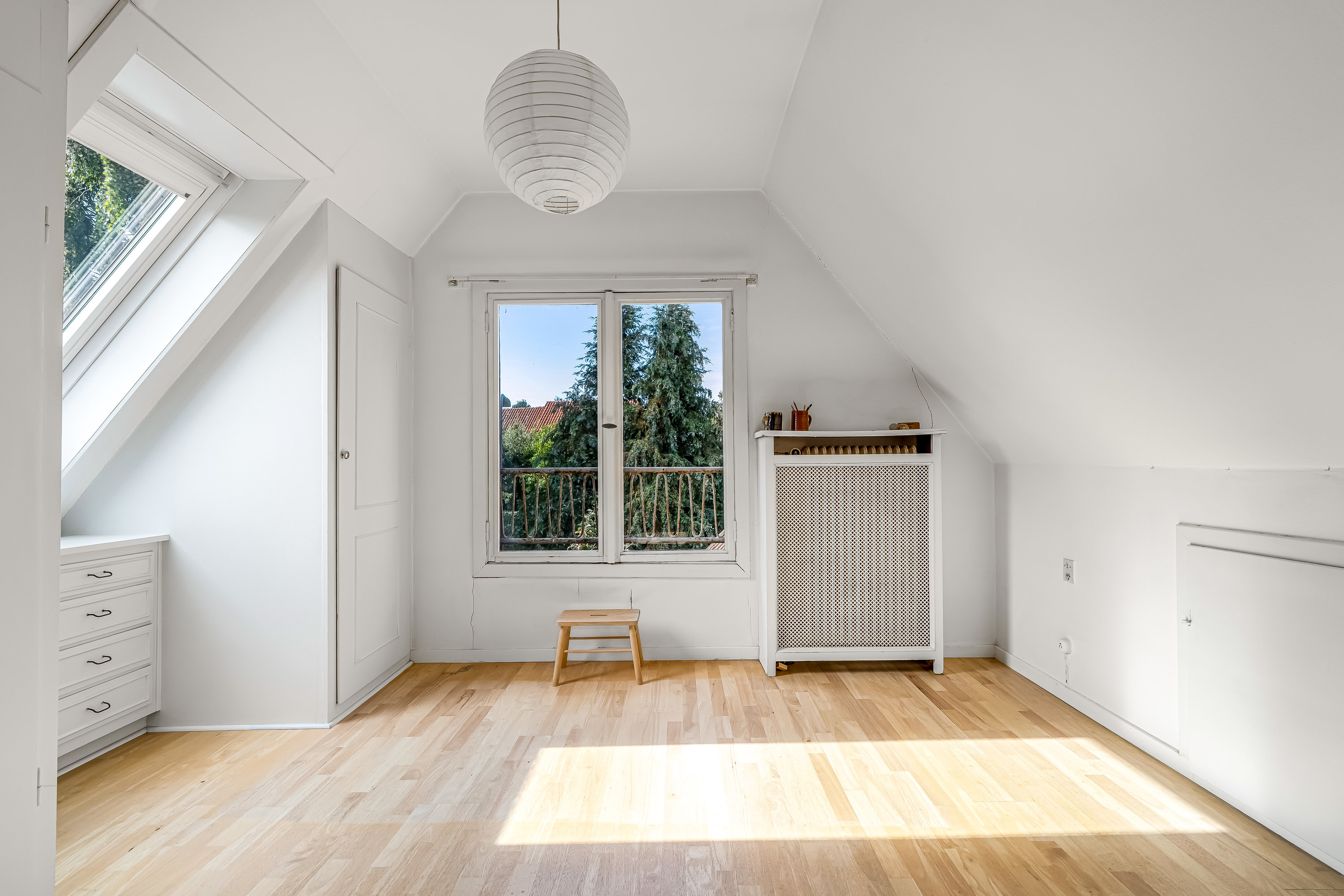 Fremhævet  billede i fuldskærmstilstand. Billede af Bredevej 18, 2830 Virum