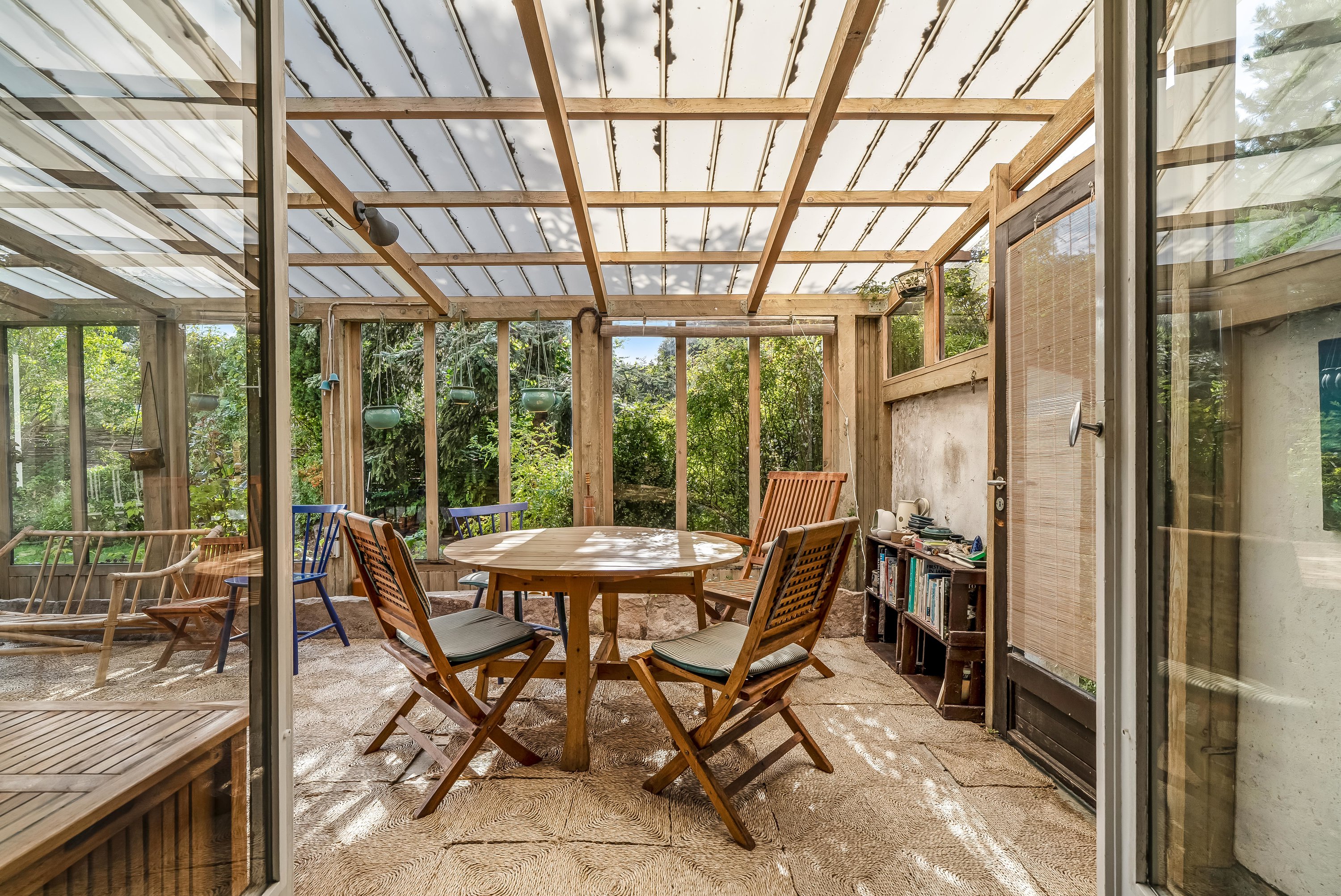 Fremhævet  billede i fuldskærmstilstand. Billede af Bredevej 18, 2830 Virum