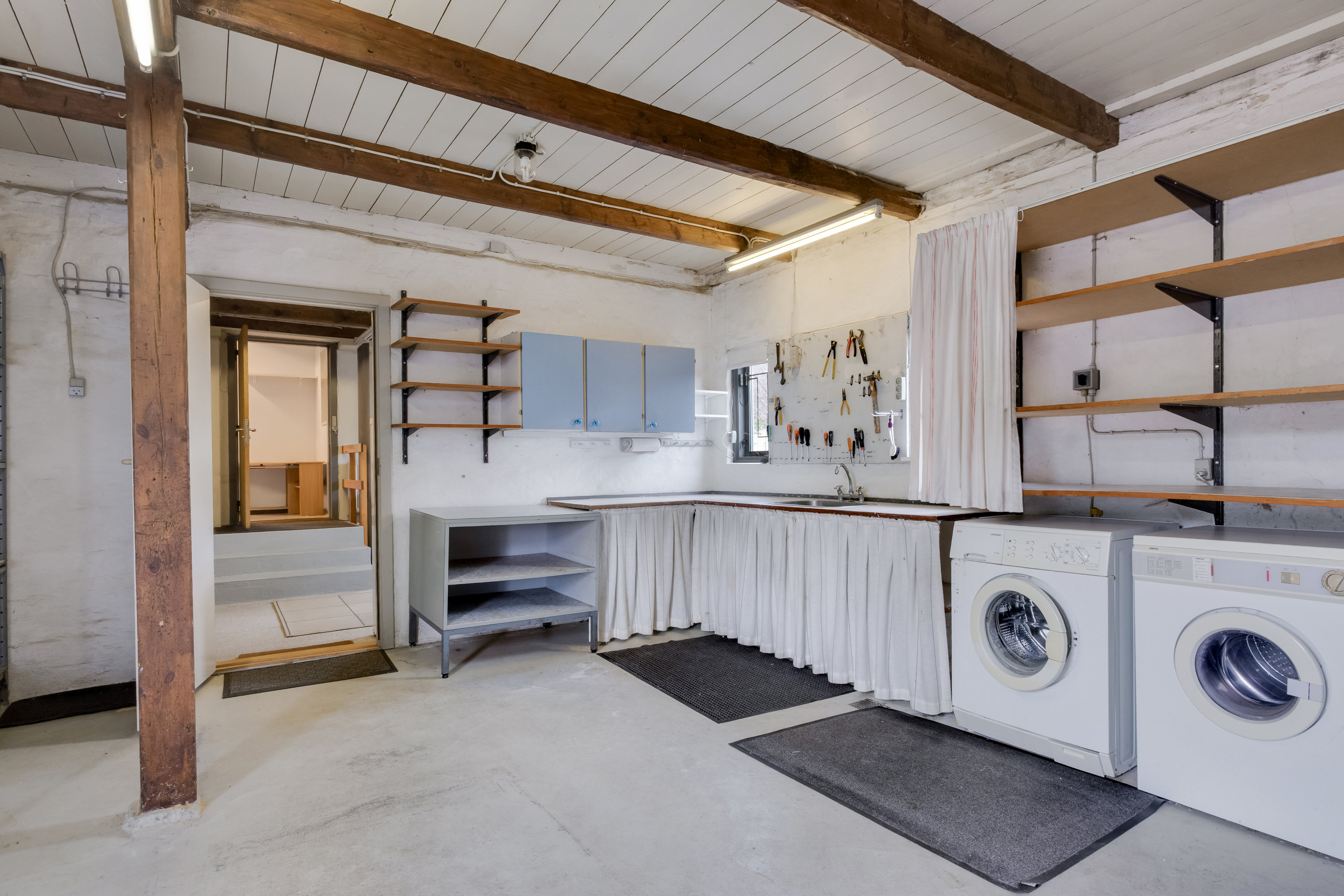 Fremhævet kælder billede i fuldskærmstilstand. Billede af Strandgade 24, 5683 Haarby