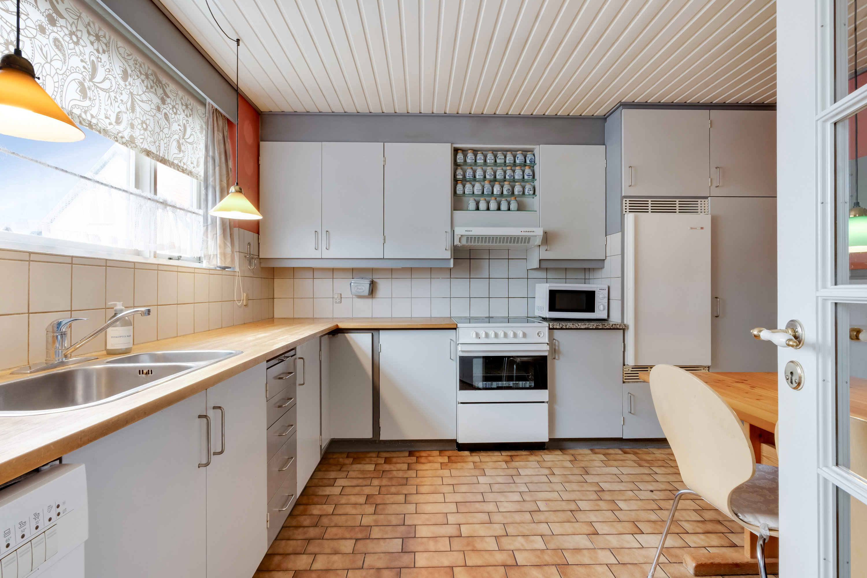 Fremhævet køkken billede i fuldskærmstilstand. Billede af Strandgade 24, 5683 Haarby