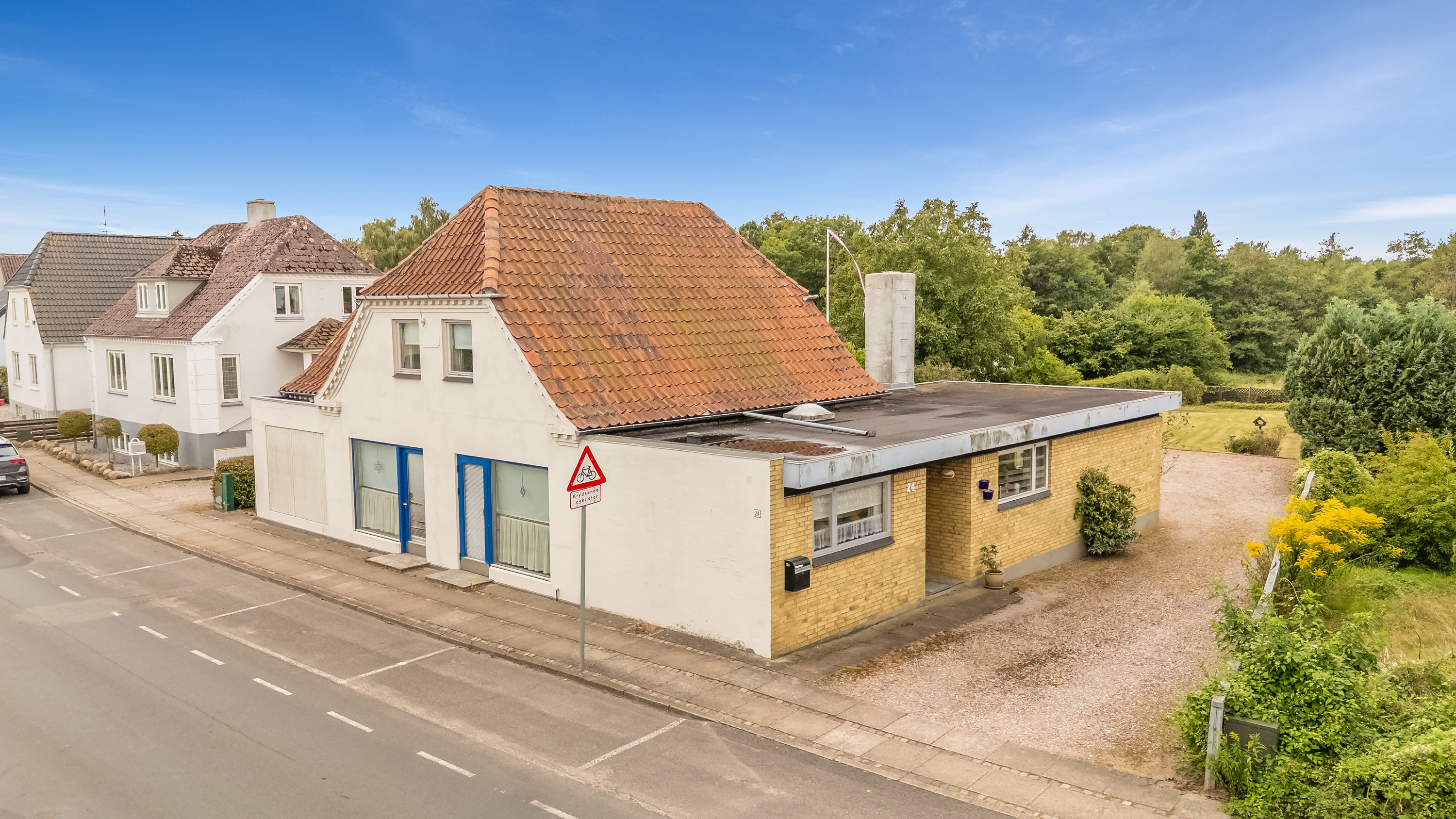 Miniaturebillede 1: facade. Billede af Strandgade 24, 5683 Haarby