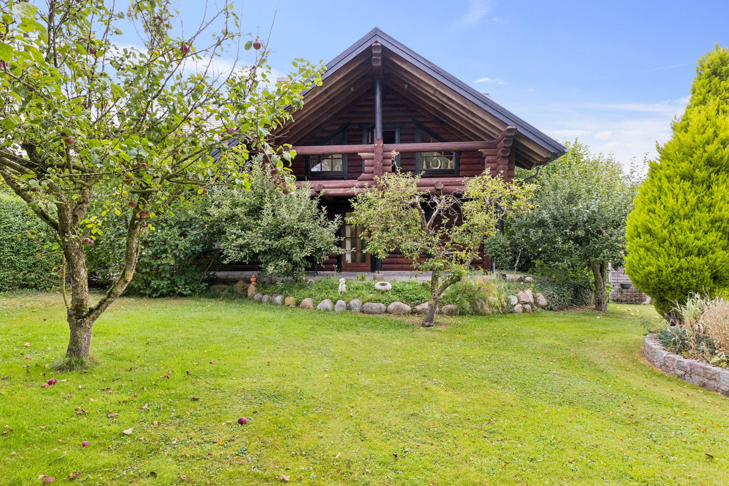 Fremhævet have billede i fuldskærmstilstand. Billede af Østervej 14, Mjels, 6430 Nordborg