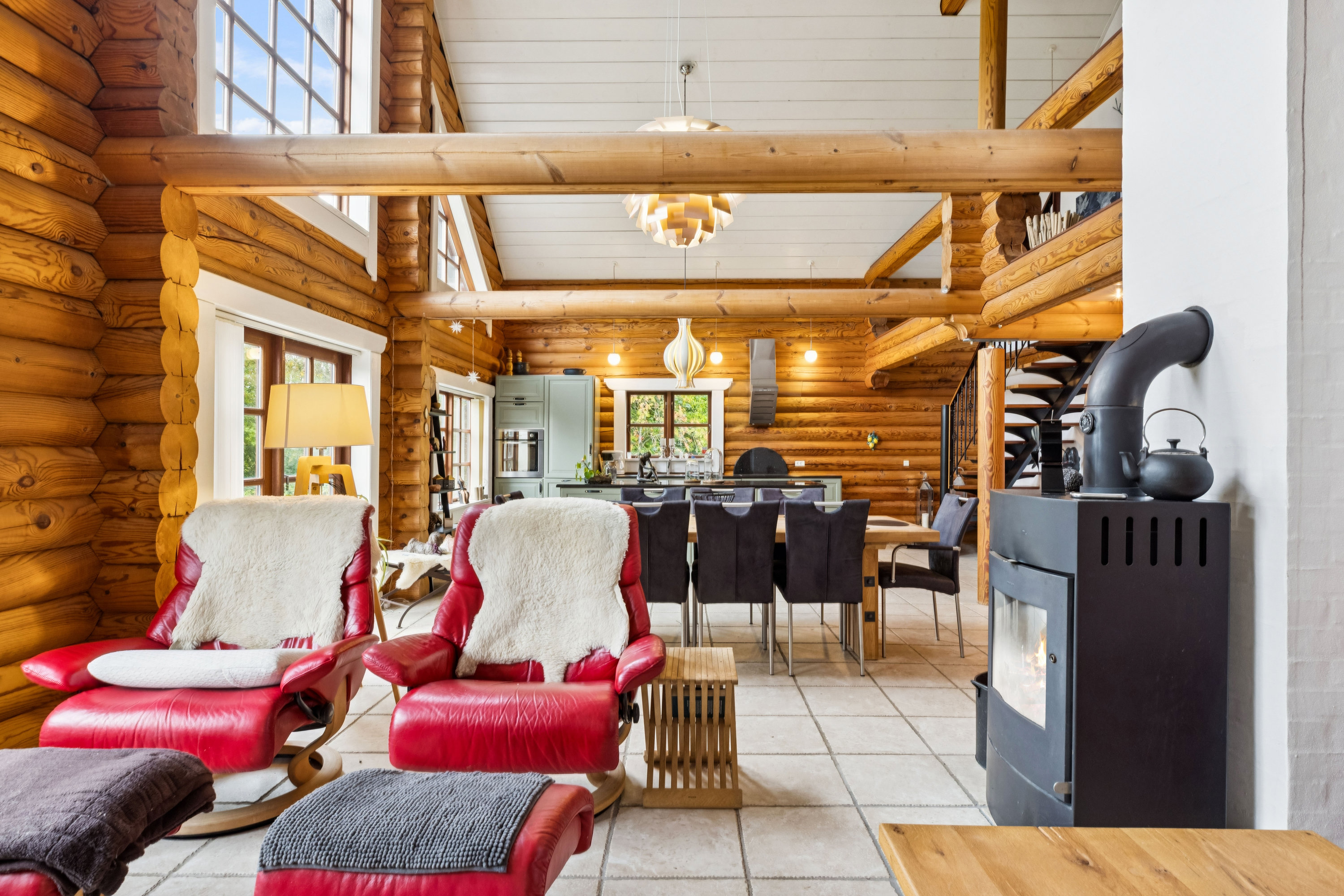 Fremhævet stue billede i fuldskærmstilstand. Billede af Østervej 14, Mjels, 6430 Nordborg