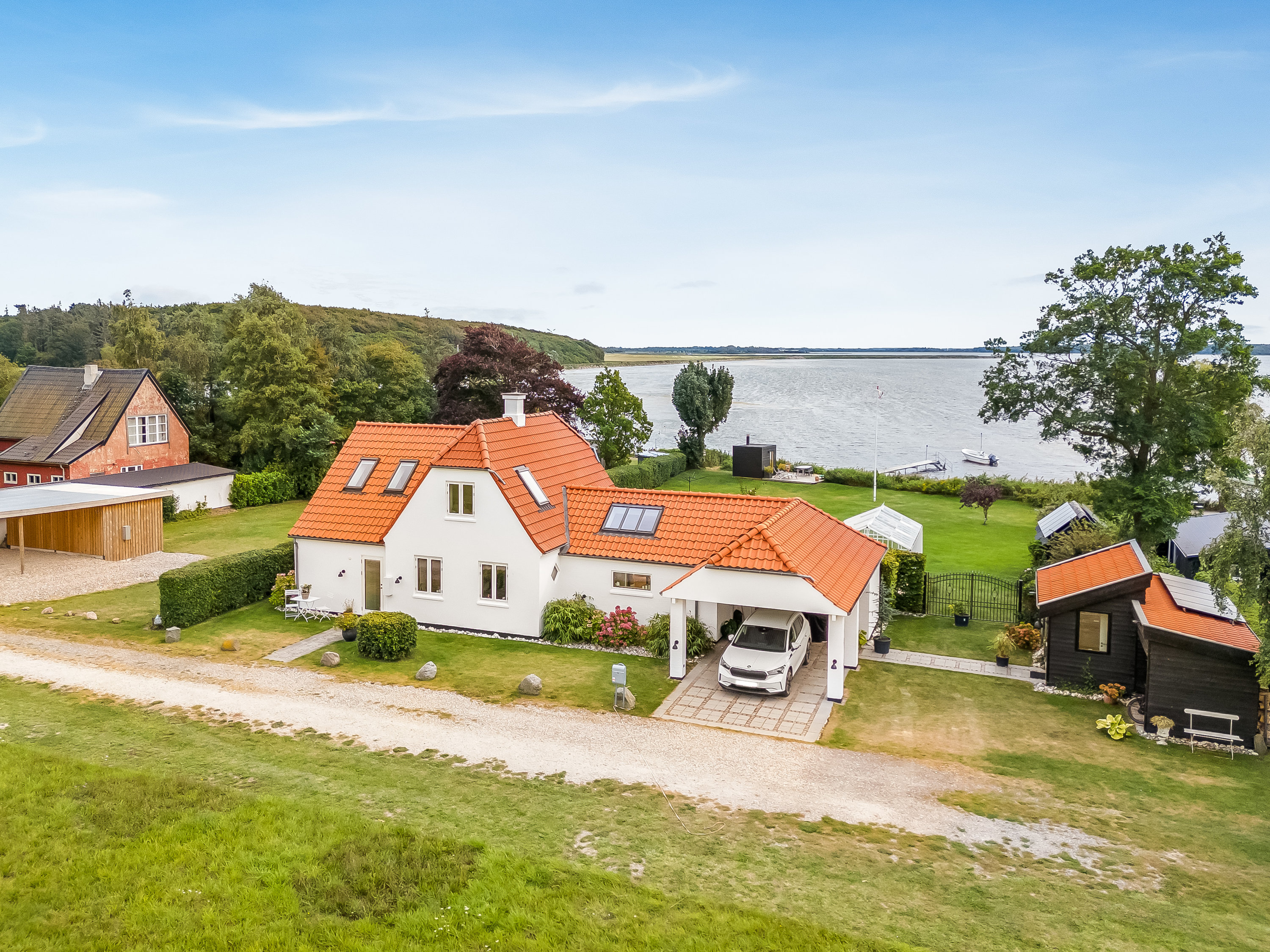 Villa: Mastefoto på Hellenæs-Stien 17, 4912 Harpelunde
