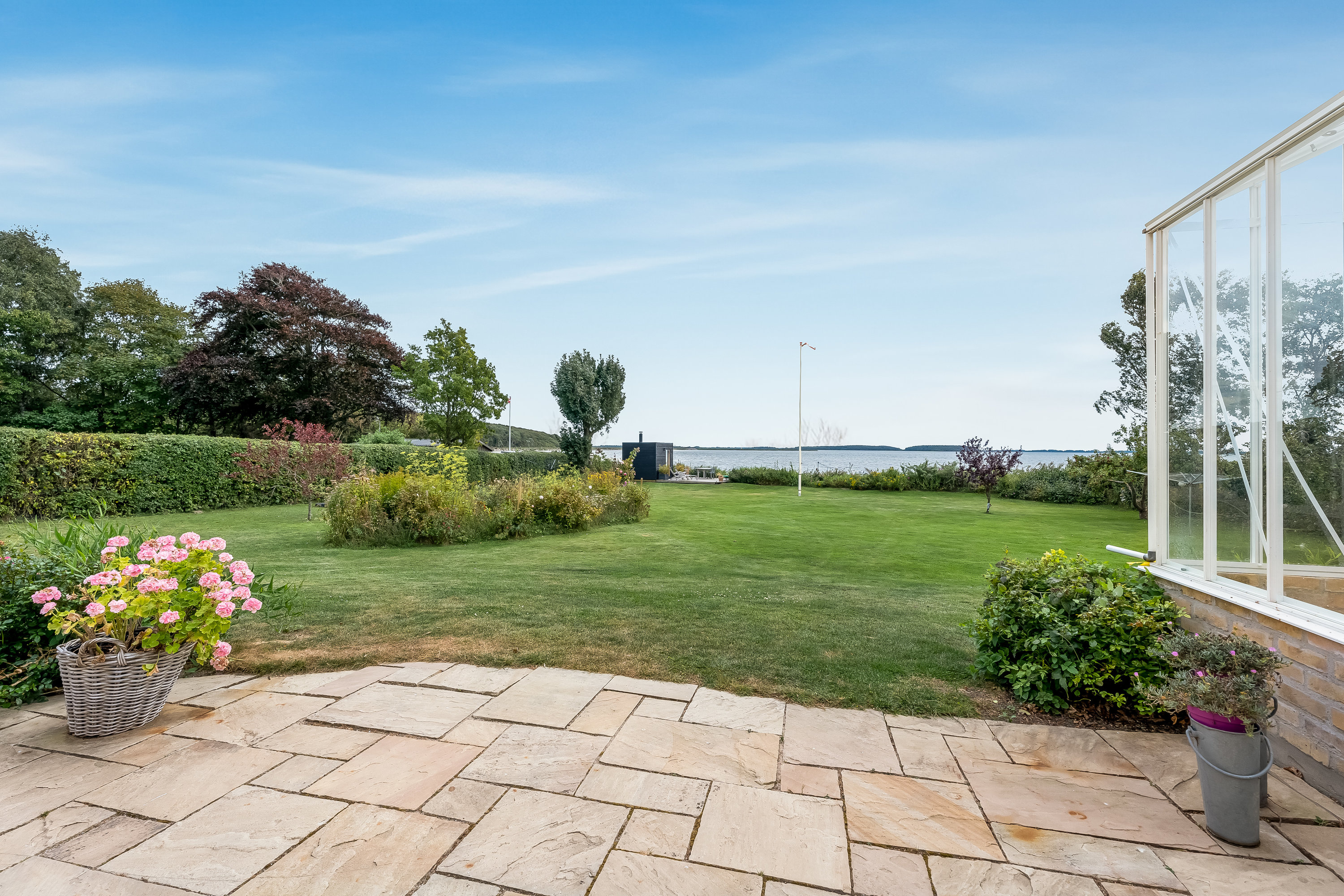 Fremhævet have billede i fuldskærmstilstand. Billede af Hellenæs-Stien 17, 4912 Harpelunde