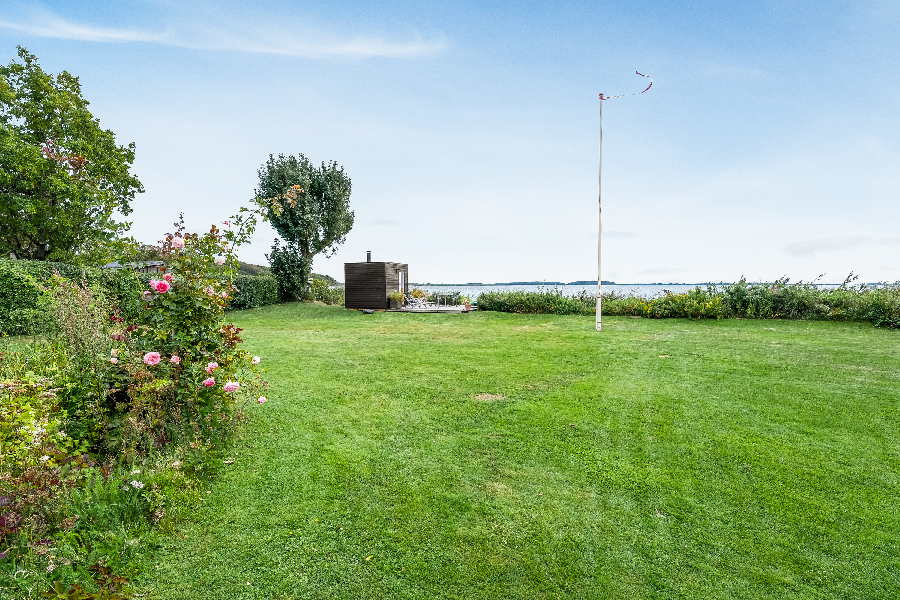 Fremhævet have billede i fuldskærmstilstand. Billede af Hellenæs-Stien 17, 4912 Harpelunde