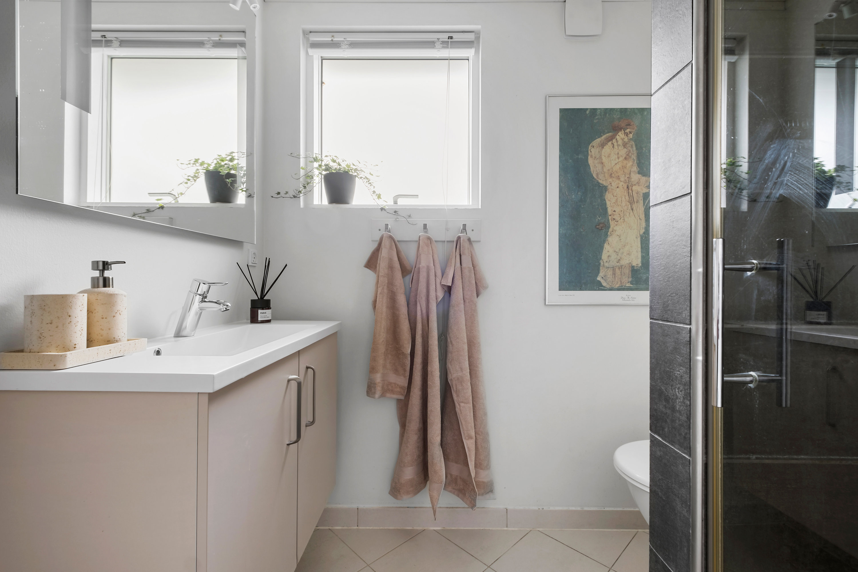 Fremhævet  billede i fuldskærmstilstand. Billede af Vejbyvej 3B, 3220 Tisvildeleje