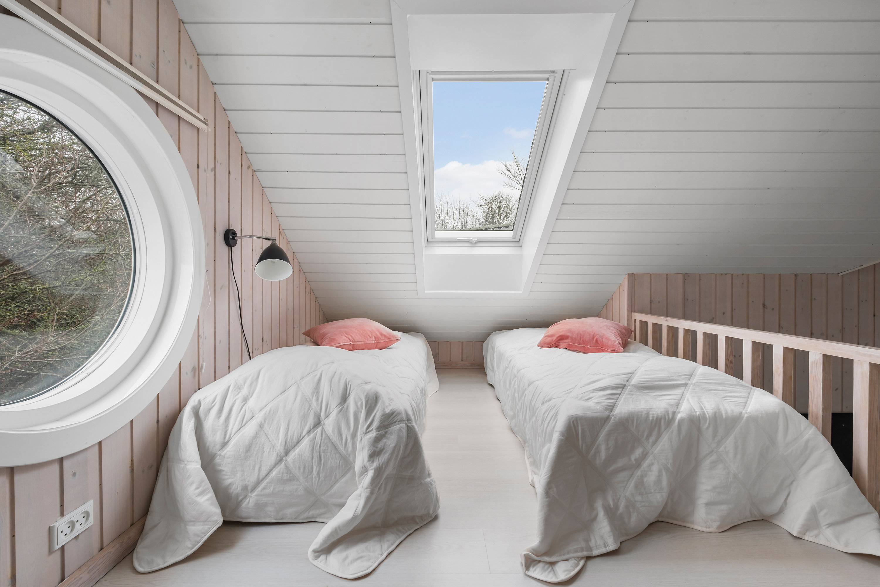 Fremhævet  billede i fuldskærmstilstand. Billede af Vejbyvej 3B, 3220 Tisvildeleje