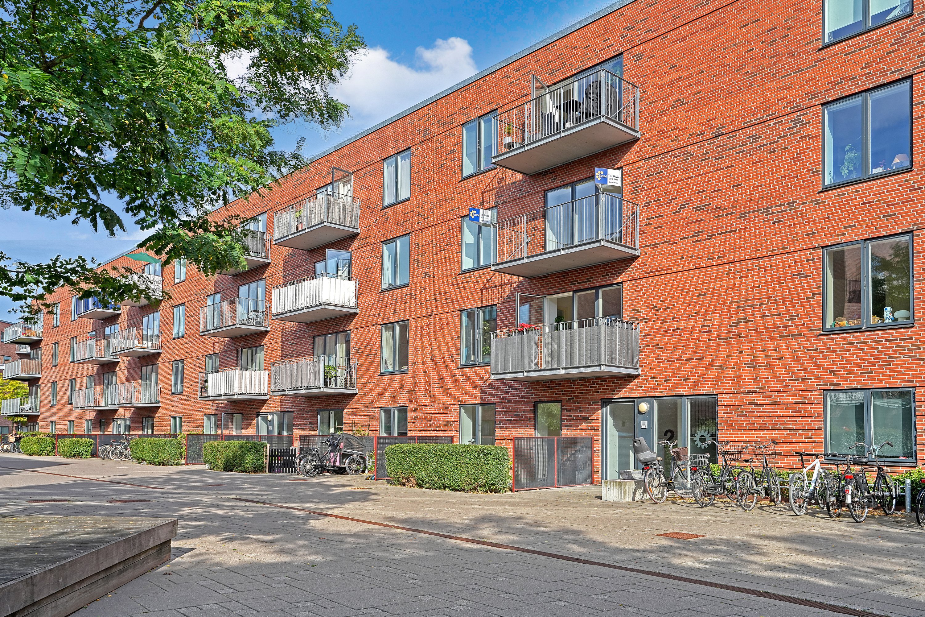 Fremhævet ejendommen billede i fuldskærmstilstand. Billede af Tove Maës Vej 2, 2. tv., 2500 Valby